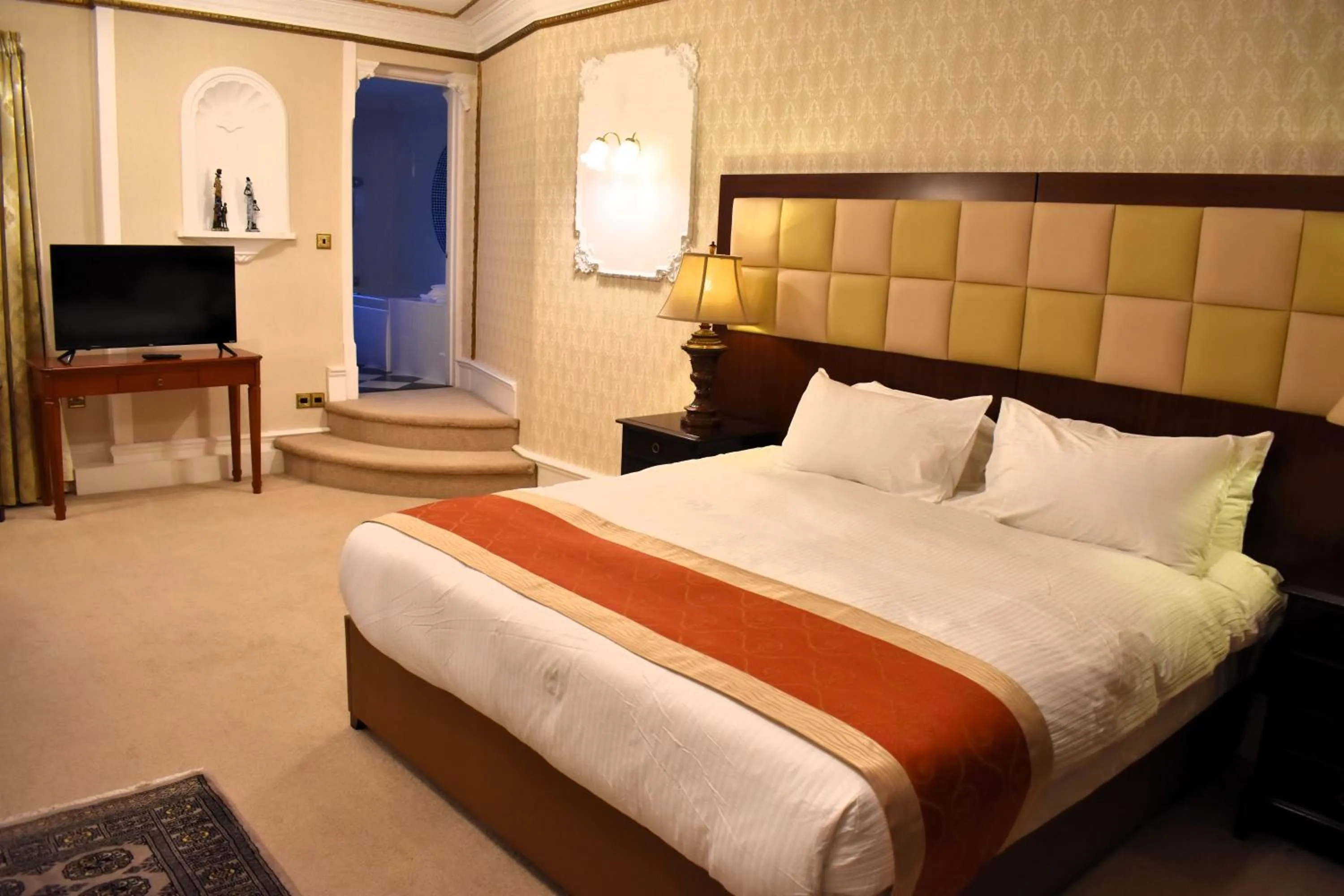 Bed in Botleigh Grange Hotel & Spa