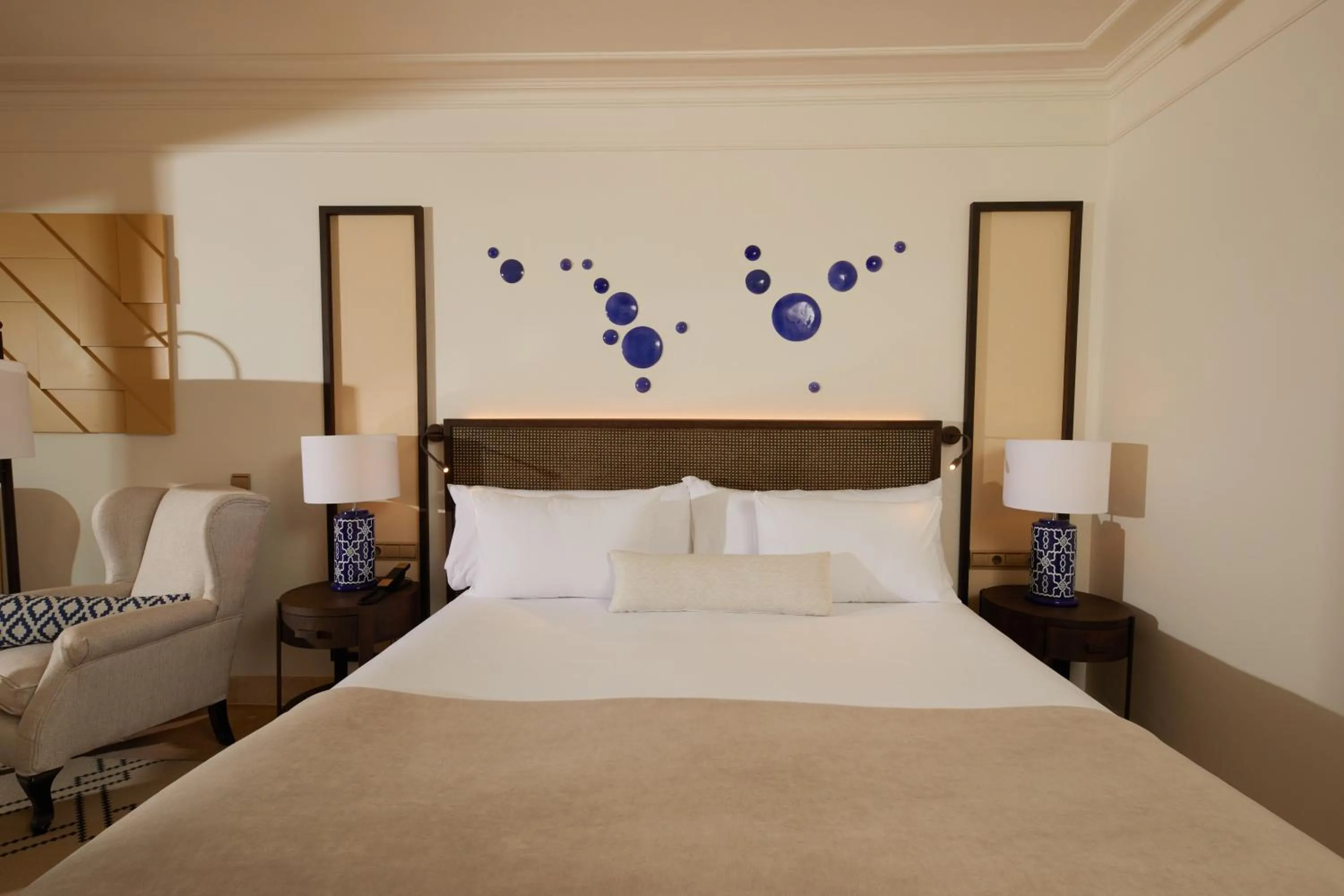 Bed in Secrets Bahía Real Resort & Spa Adults only