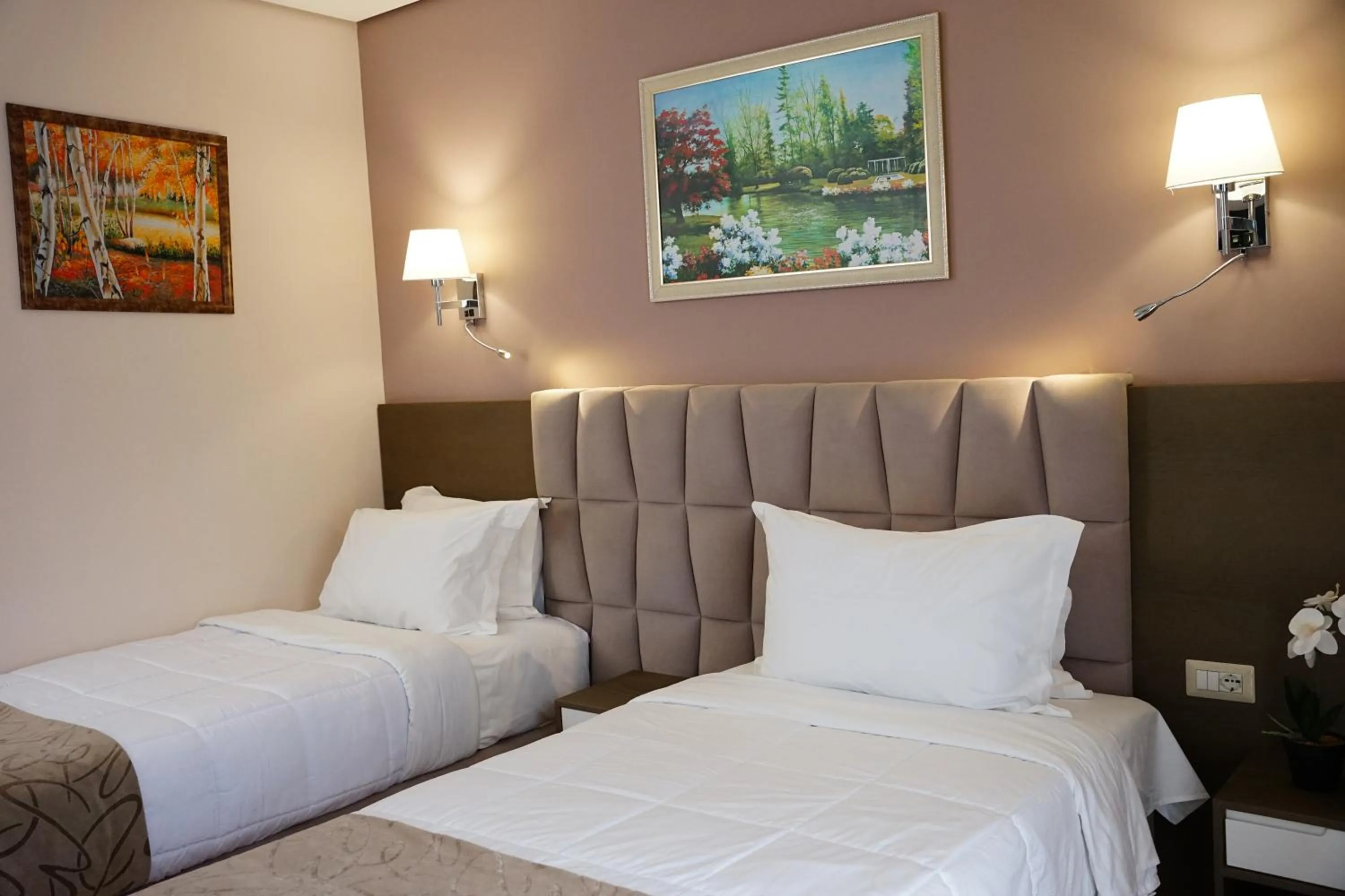 Bed in Doanesia Premium Hotel & Spa