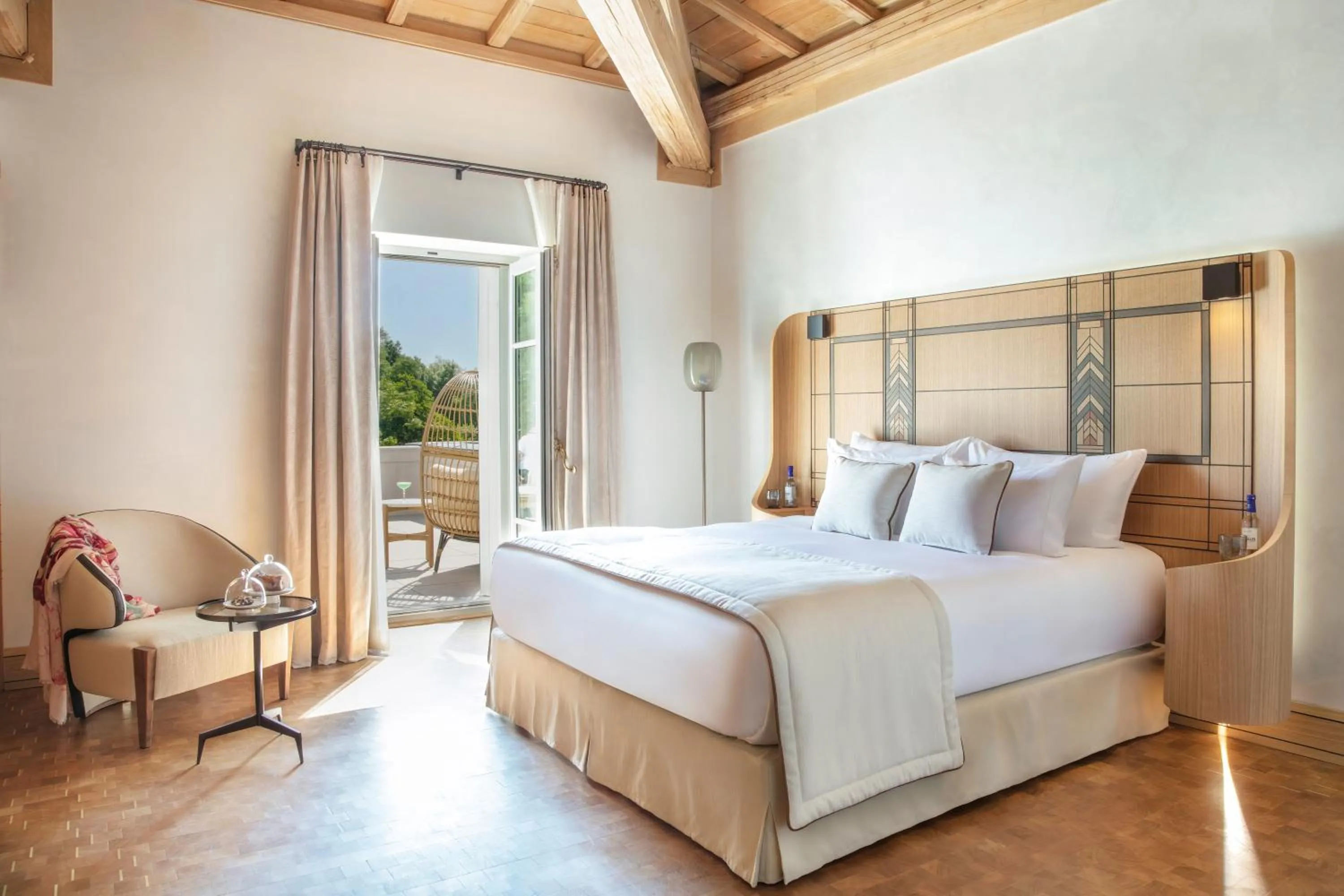 Bedroom, Bed in La Nauve, Hôtel & Jardin - Relais & Châteaux