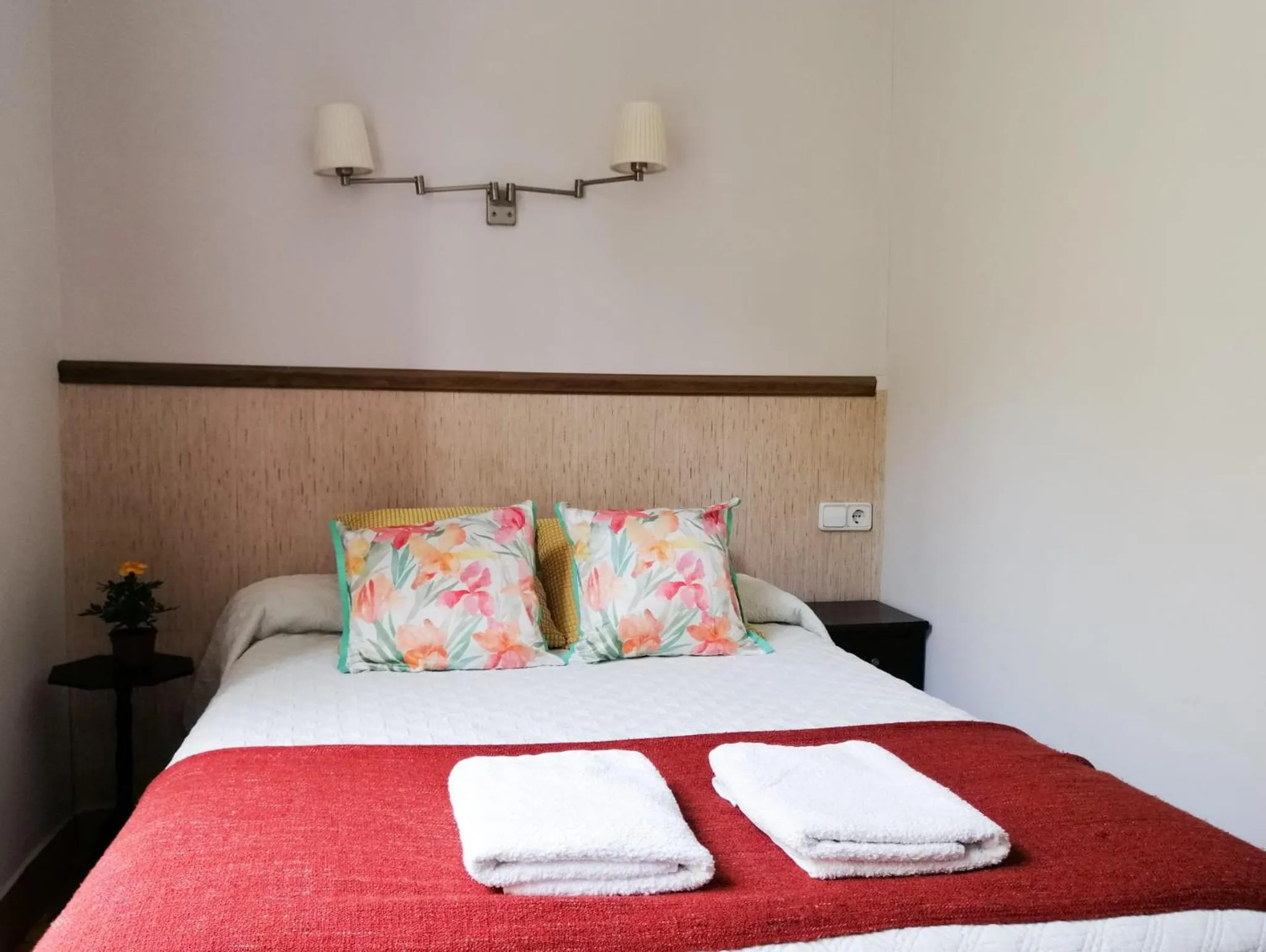 Bed in Casa Consell Gran Via, Guest House