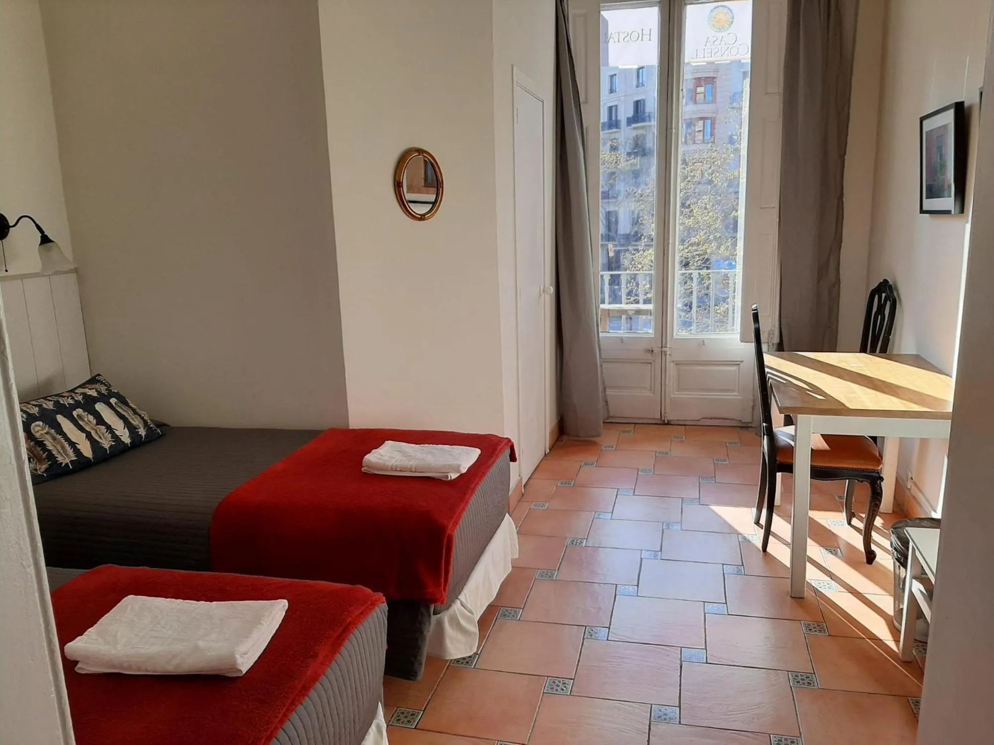 Decorative detail, Bed in Casa Consell Gran Via, Guest House