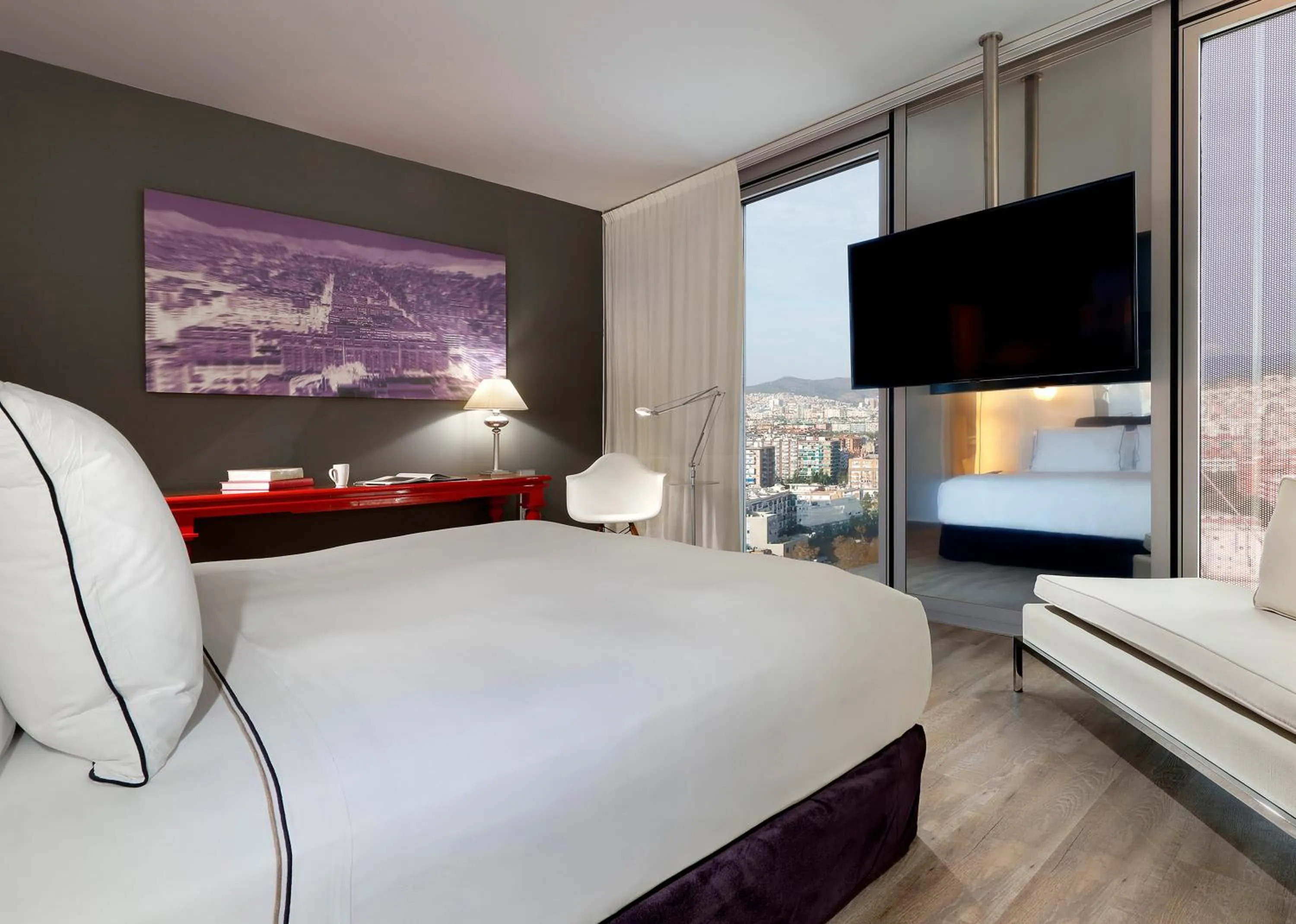 Bed in Melia Barcelona Sky 4* Sup