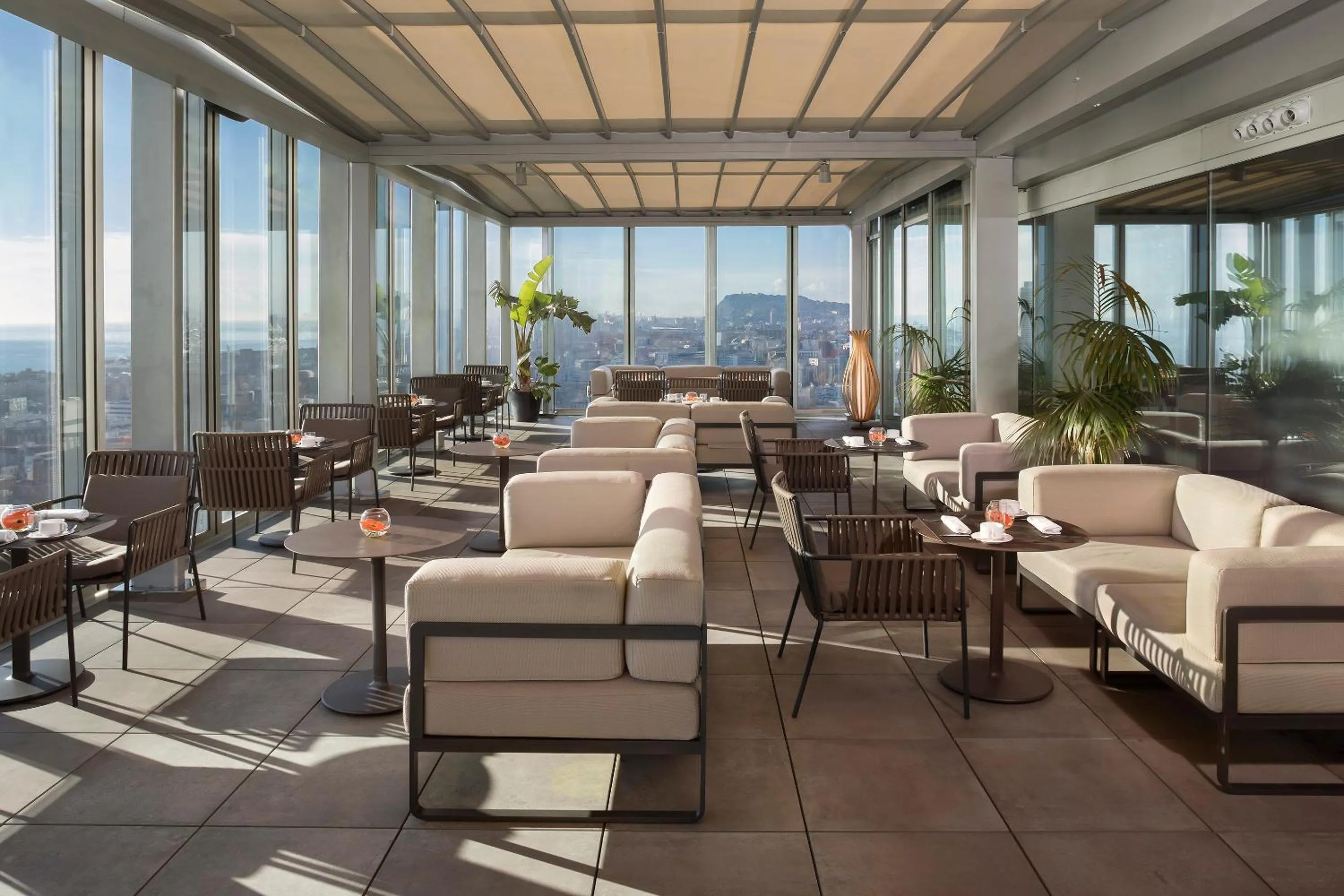 Restaurant/places to eat in Melia Barcelona Sky 4* Sup