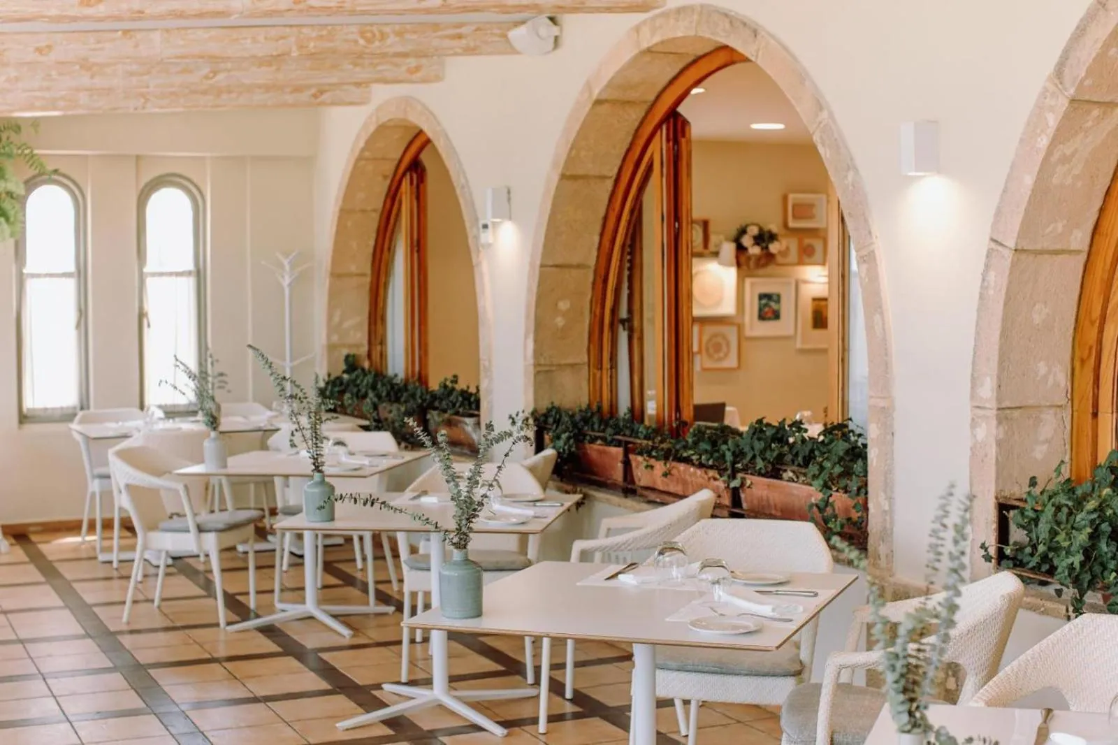 Restaurant/places to eat in Hotel Los Ángeles Denia