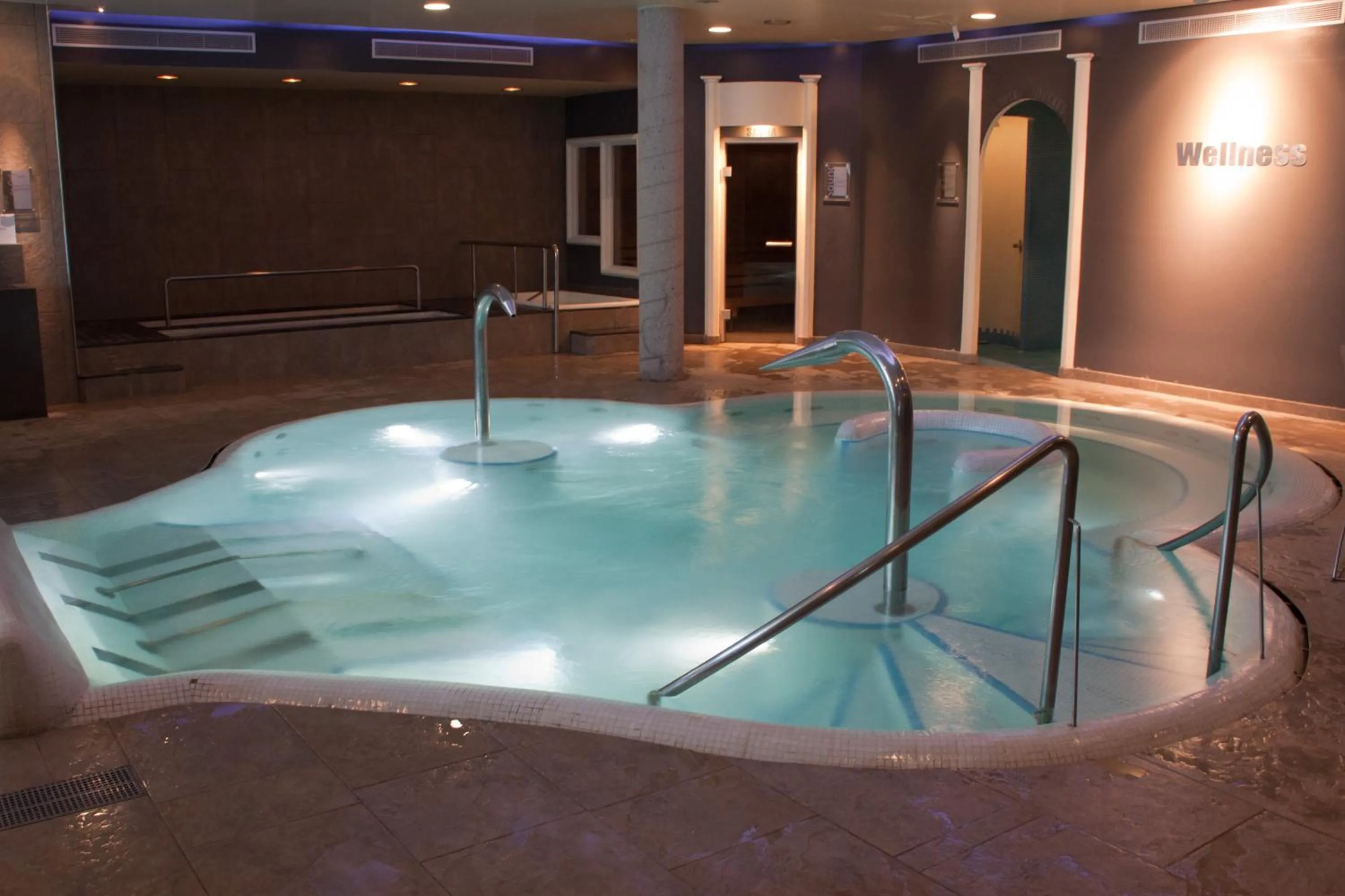 Hot Tub in Berga Resort