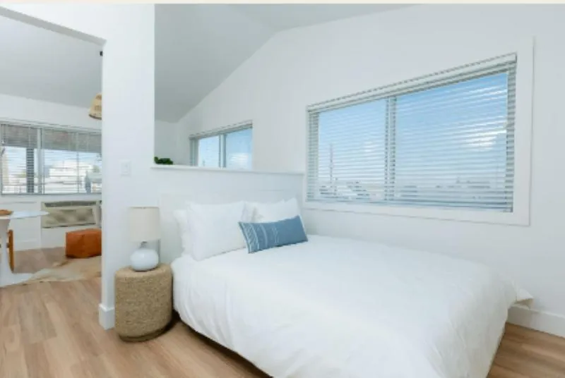 Bed in DUNE Fairfield Beach