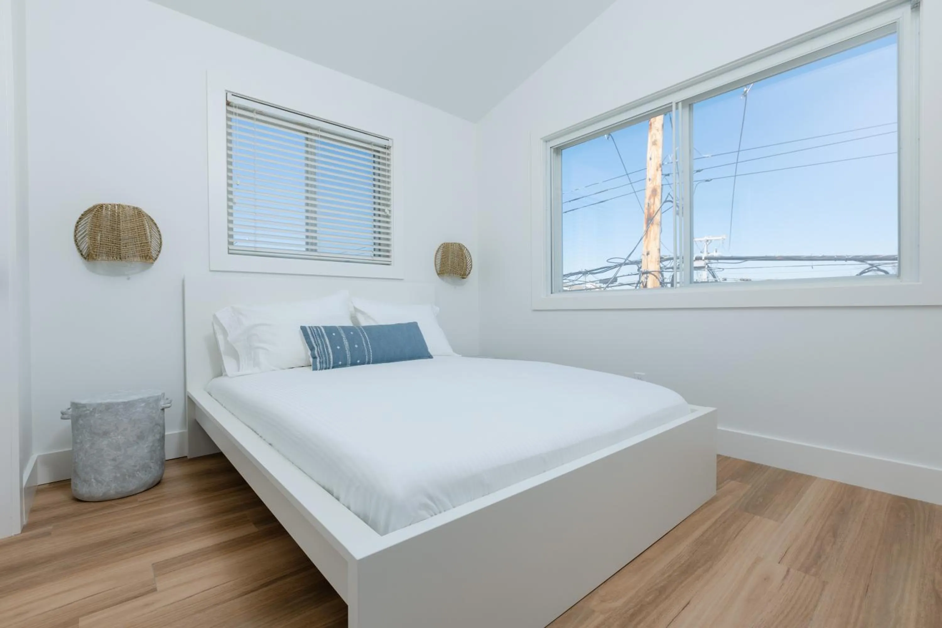 Bedroom, Bed in DUNE Fairfield Beach