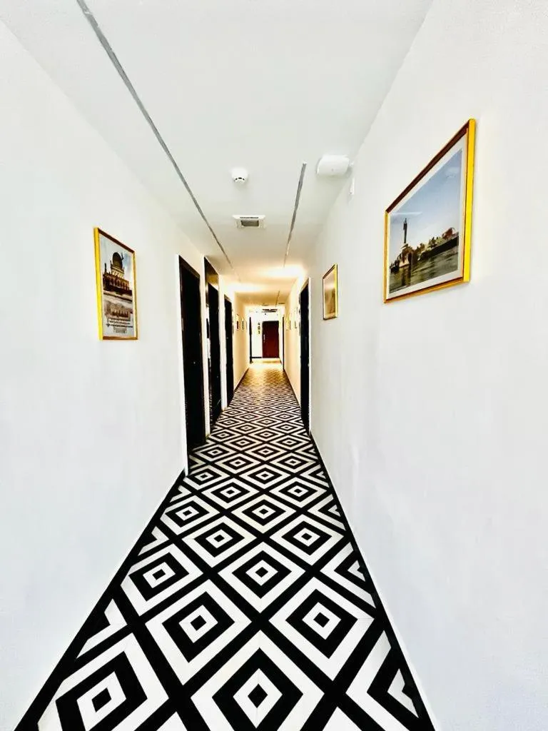 Property building in Hotel Lake View Airport zone