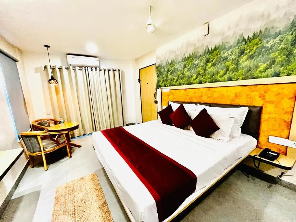 Bed in Hotel Lake View Airport zone