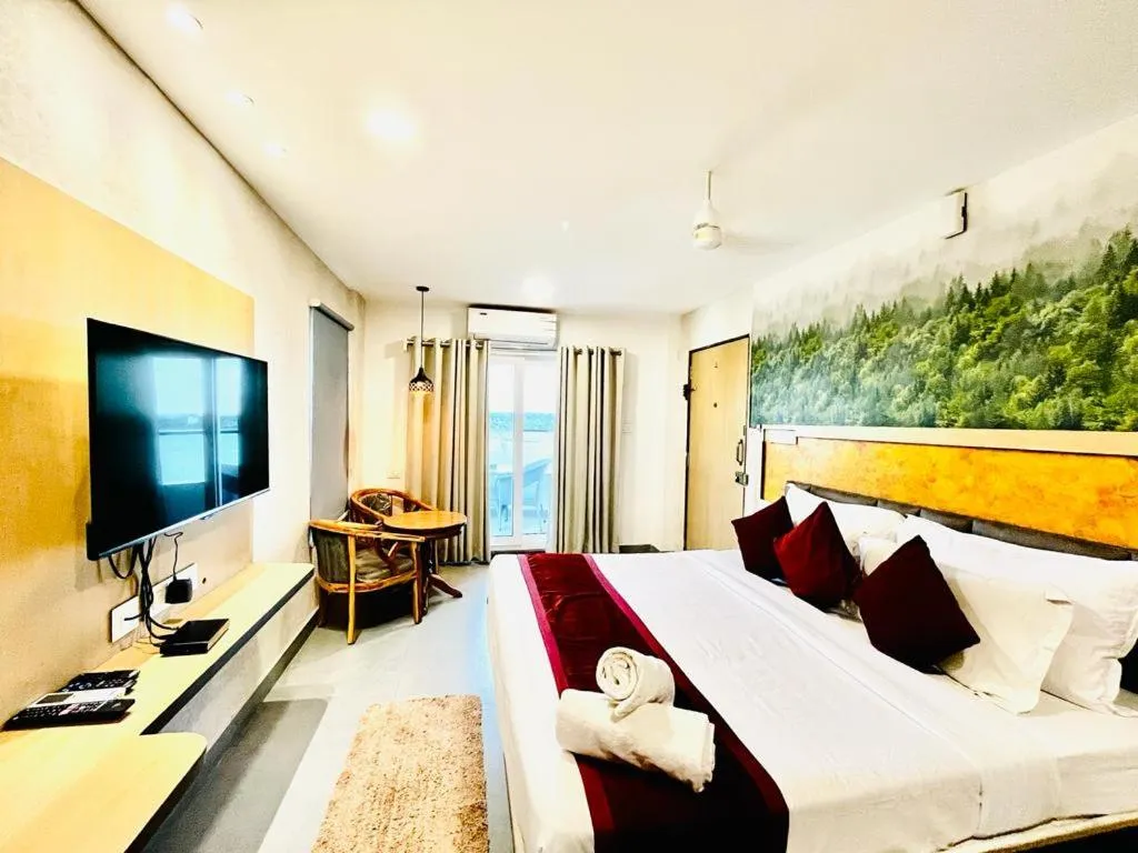 Bed in Hotel Lake View Airport zone