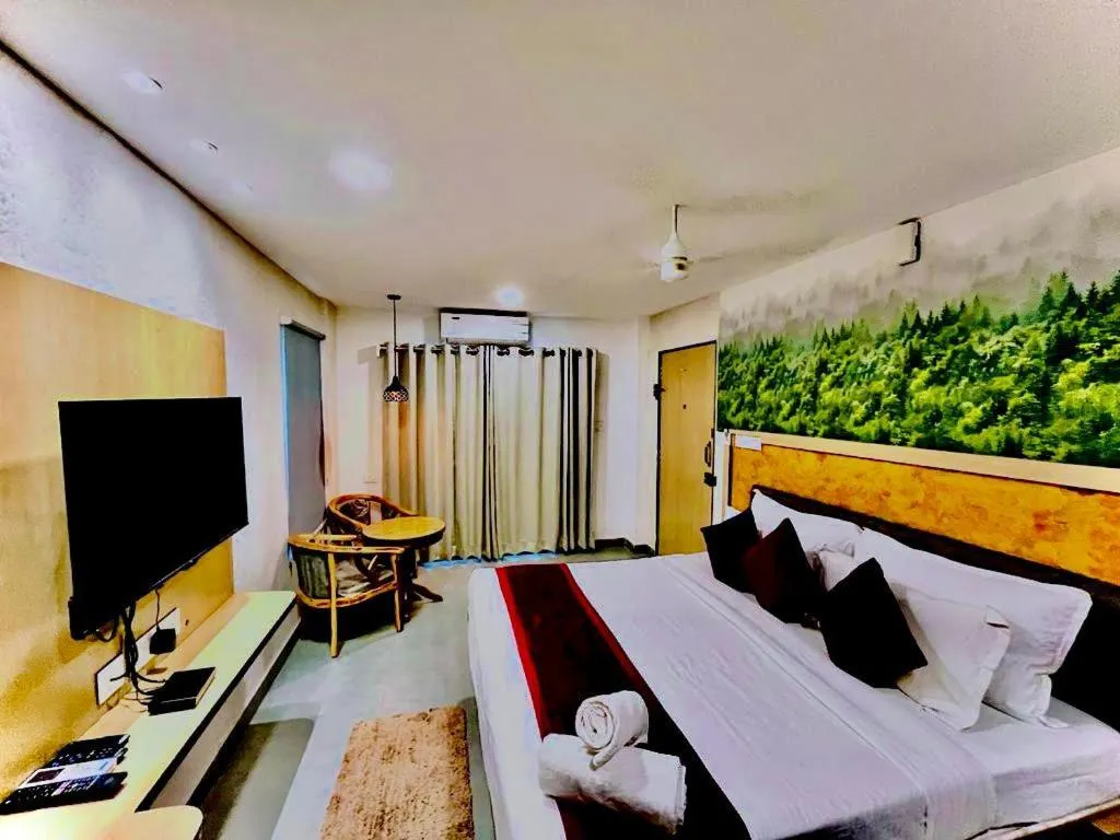 Bed in Hotel Lake View Airport zone