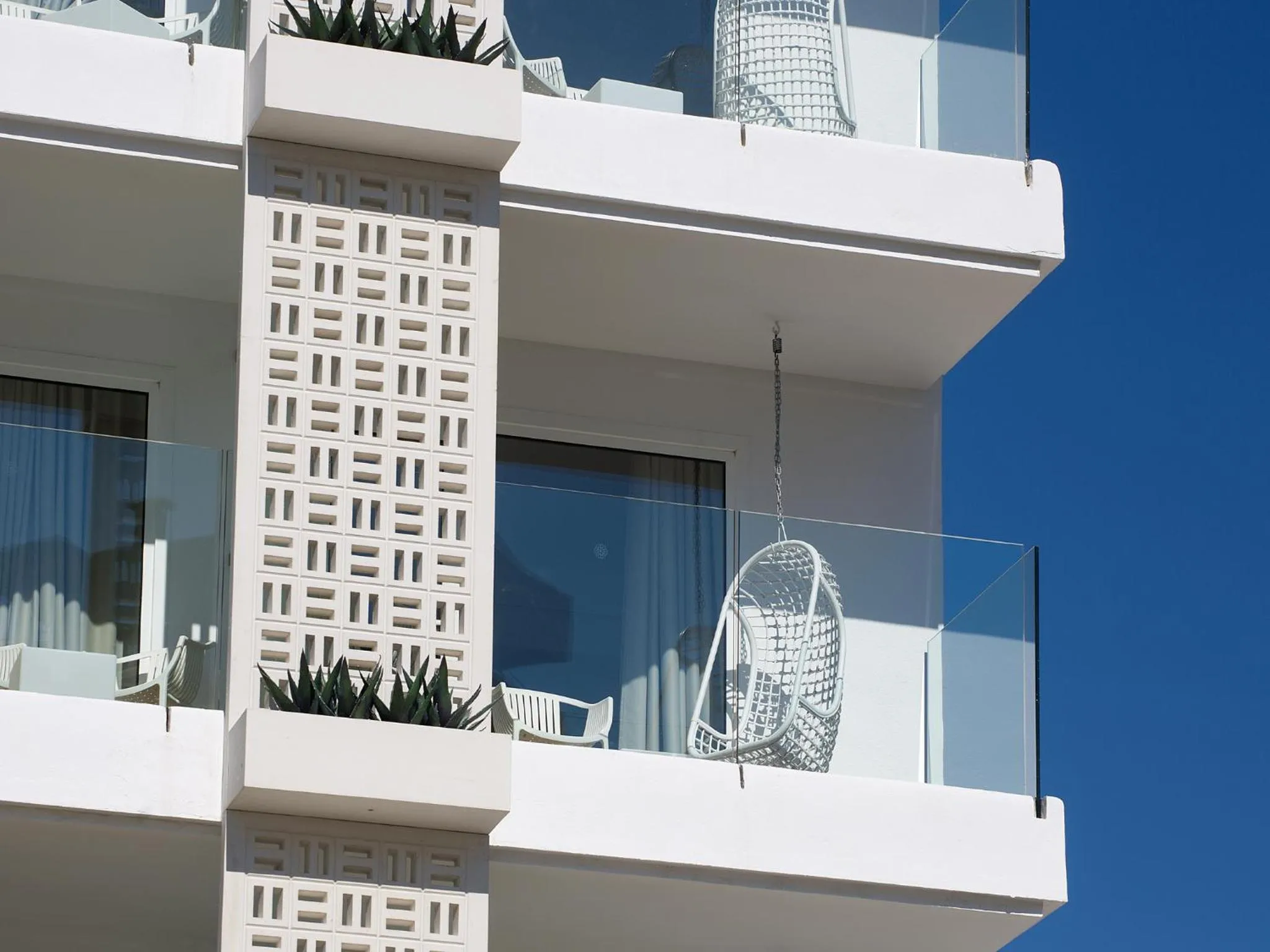 Day in HM Balanguera Beach - Adults Only