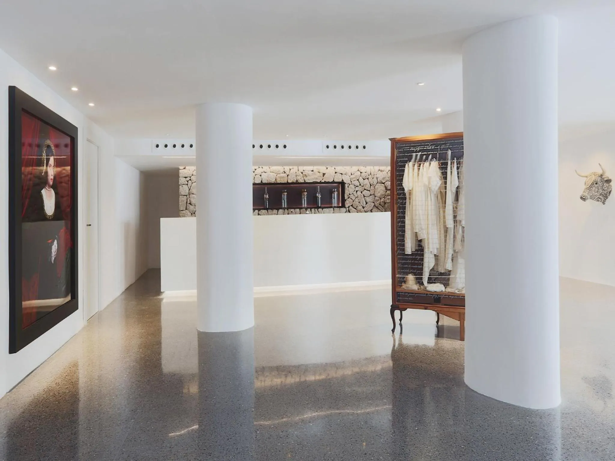 Lobby or reception in HM Balanguera Beach - Adults Only