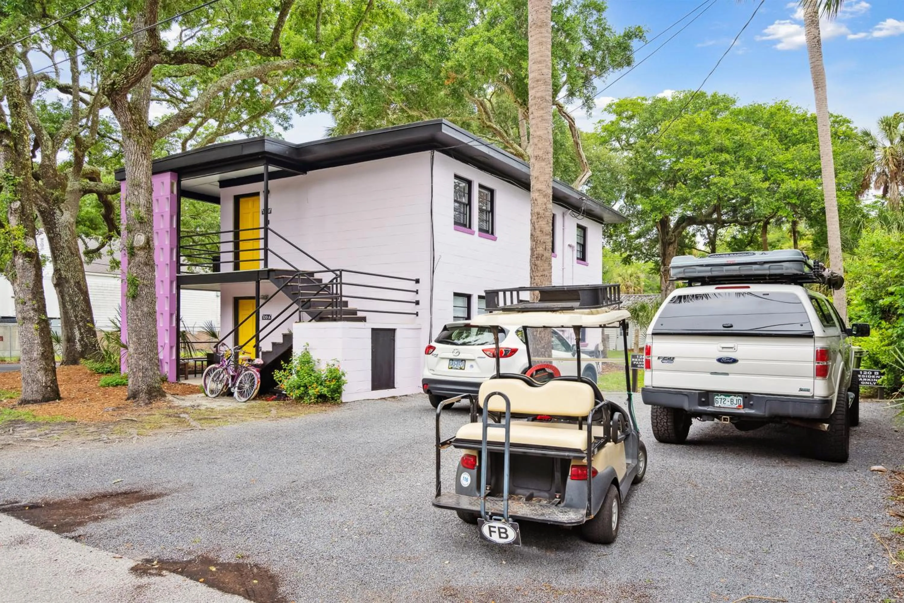 Folly Vacation Great Location, Vintage and Fun 120 Unit A