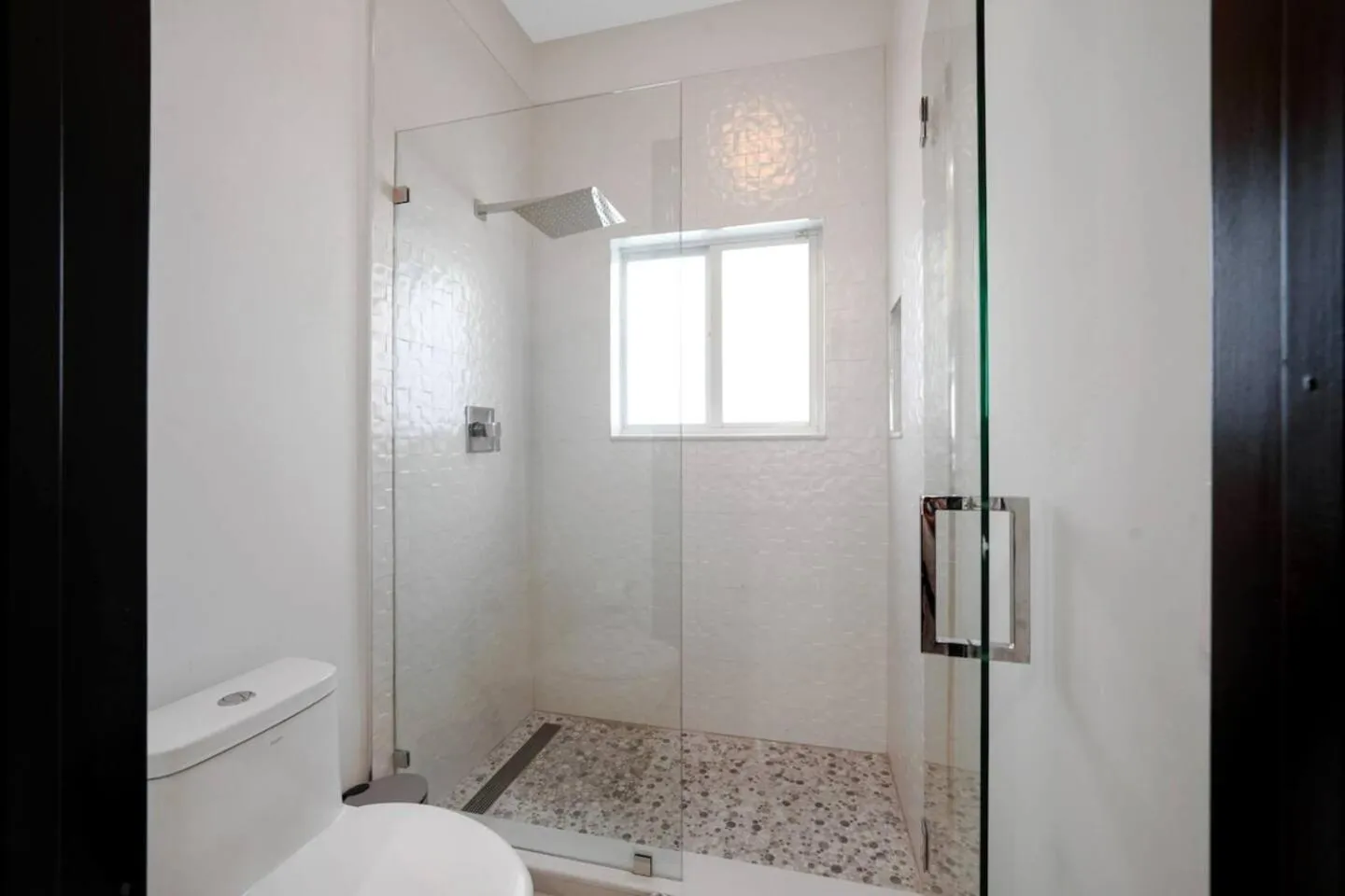 Luxury home w pool by PMI