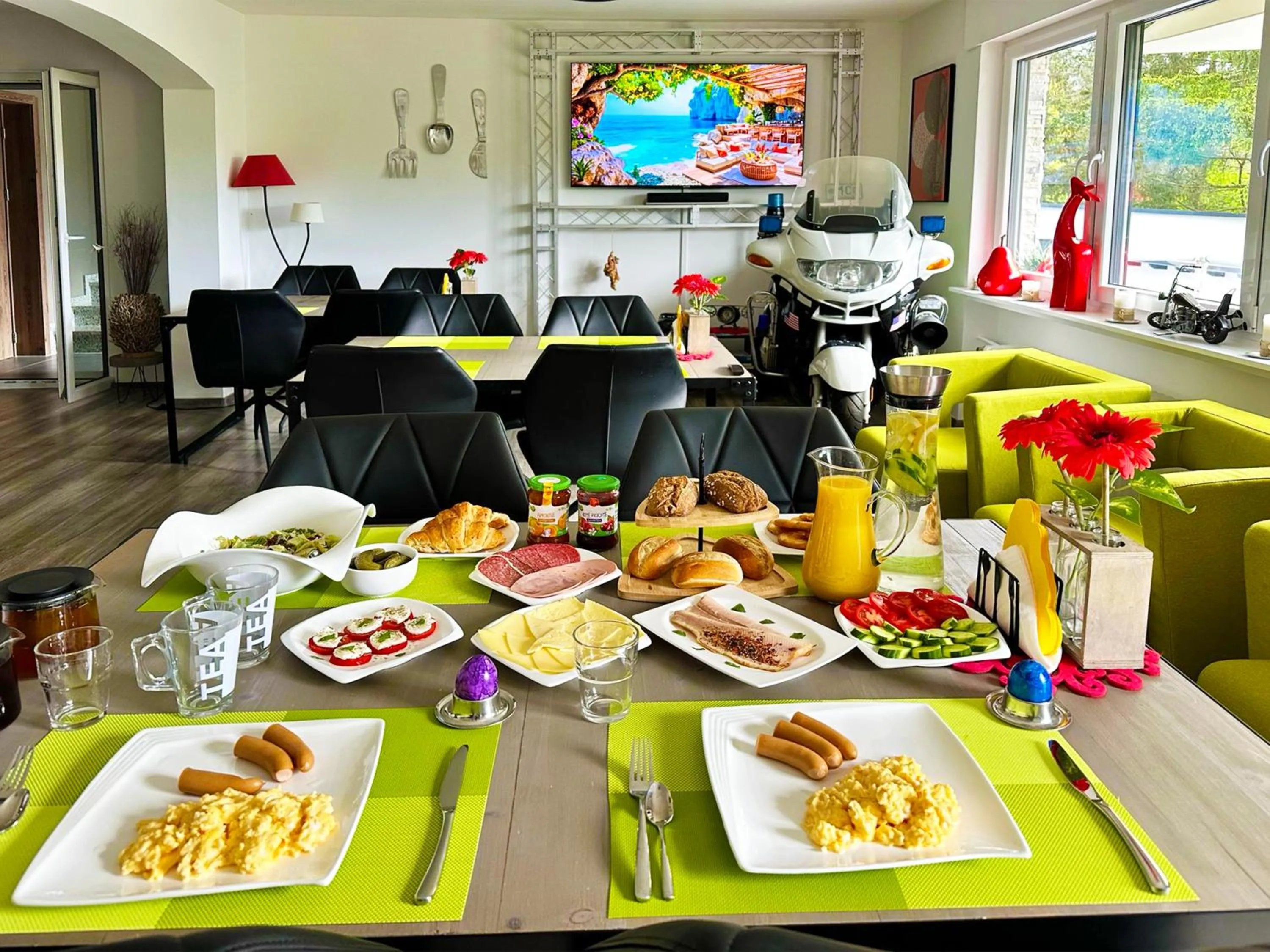 Restaurant/places to eat in Gästehotel Lucendi Premium Lounge