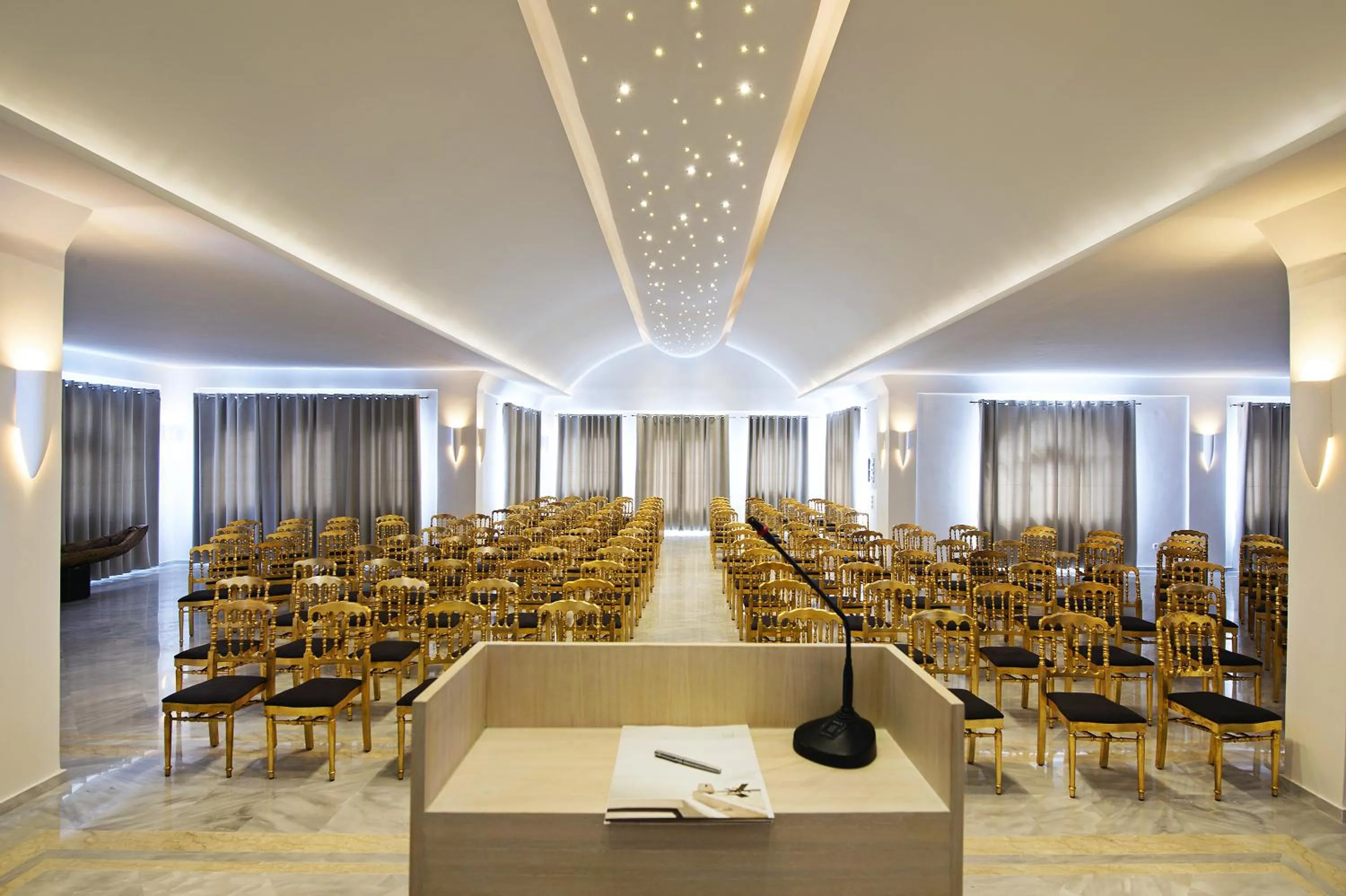 Business facilities in El Greco Resort & Spa