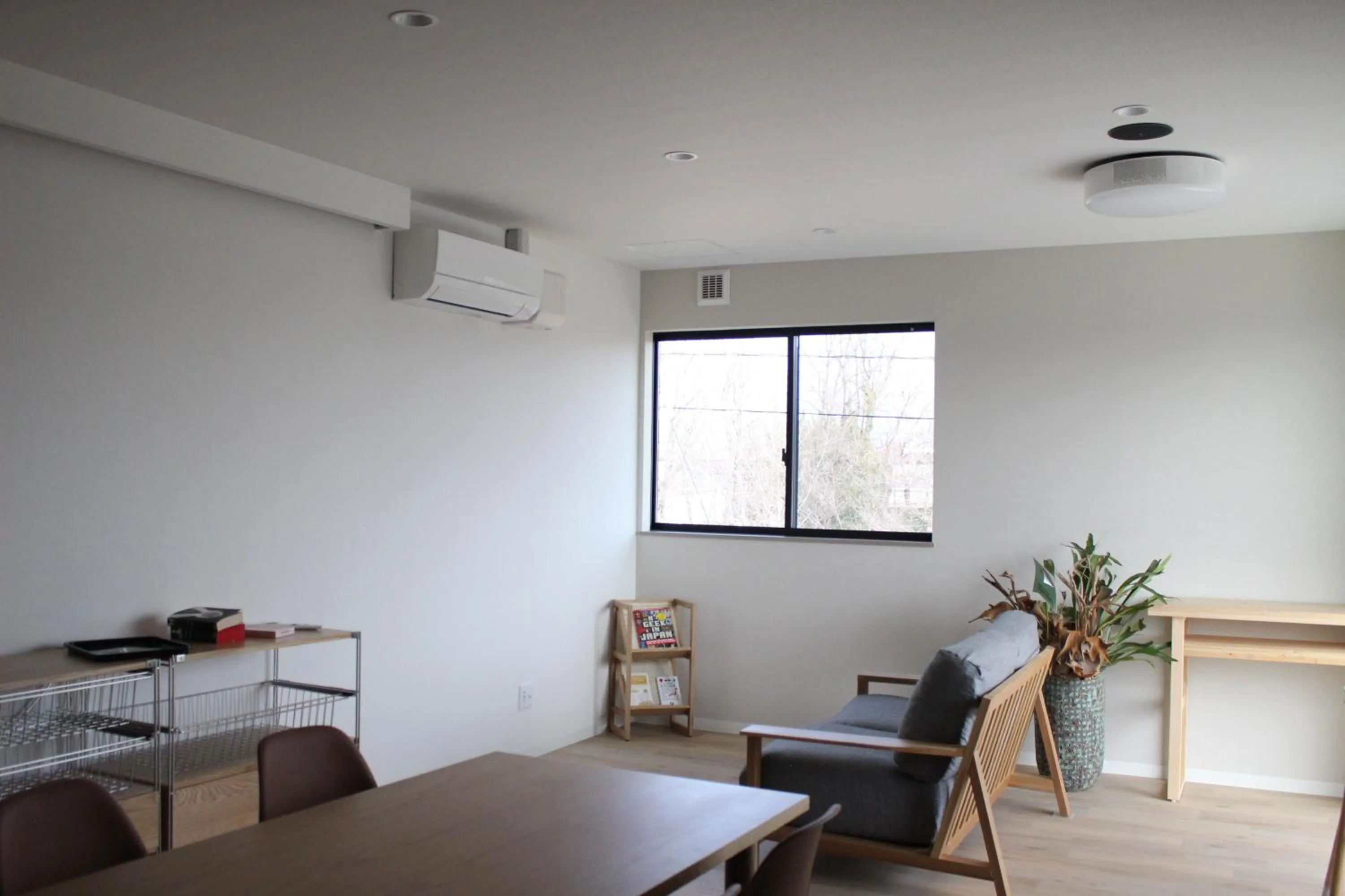 Dining area in Matoi Hostel & Bar