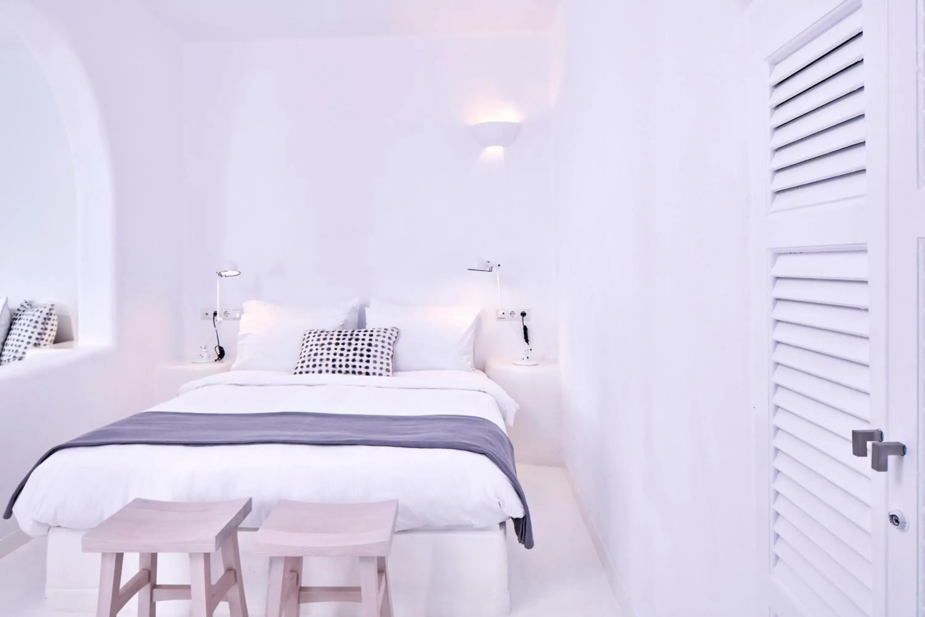 Suite with Caldera View in Cliff Side Suites Suite with Caldera View in Cliff Side Suites