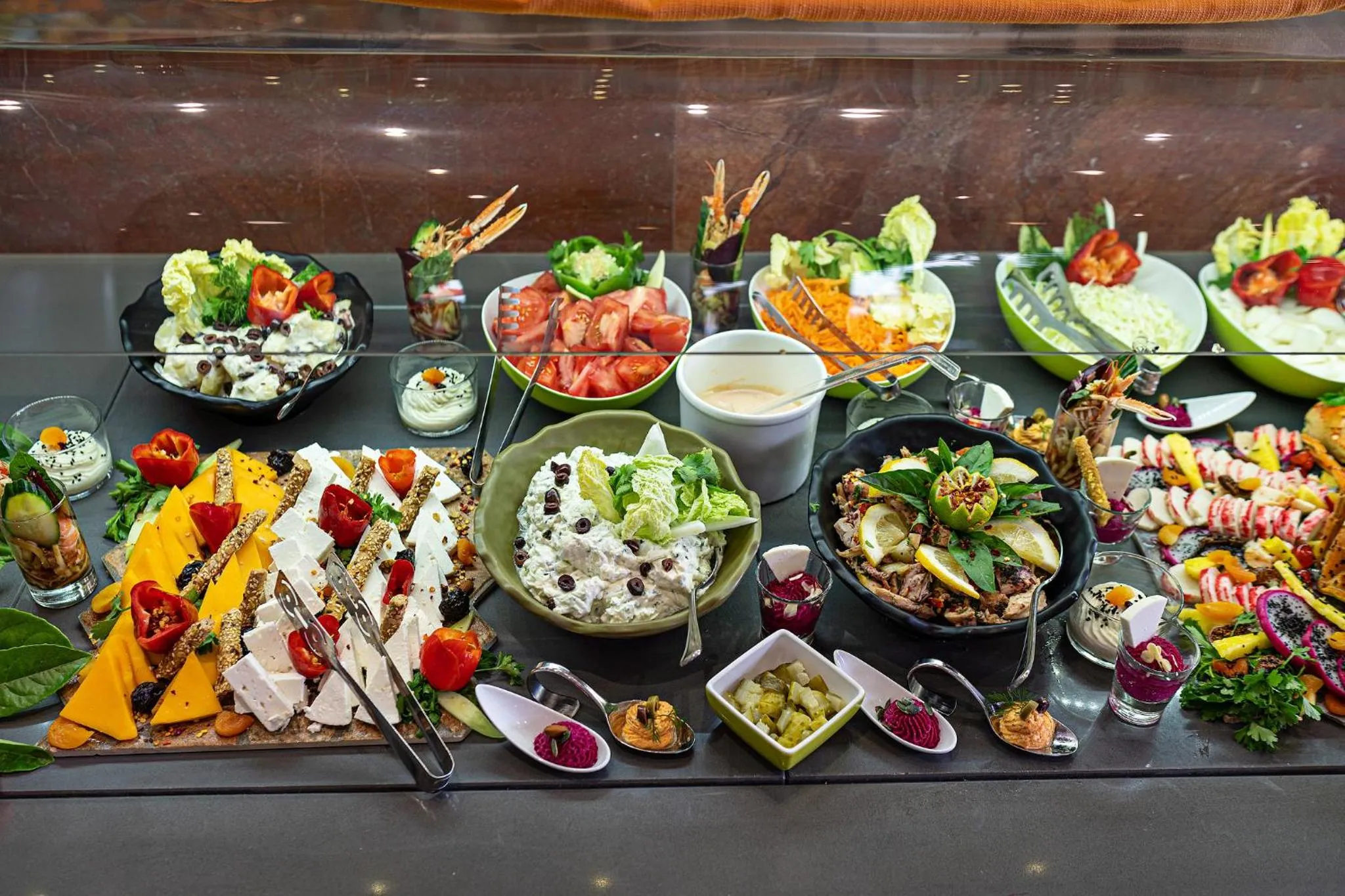 Restaurant/places to eat in Kyma Suites Beach Hotel