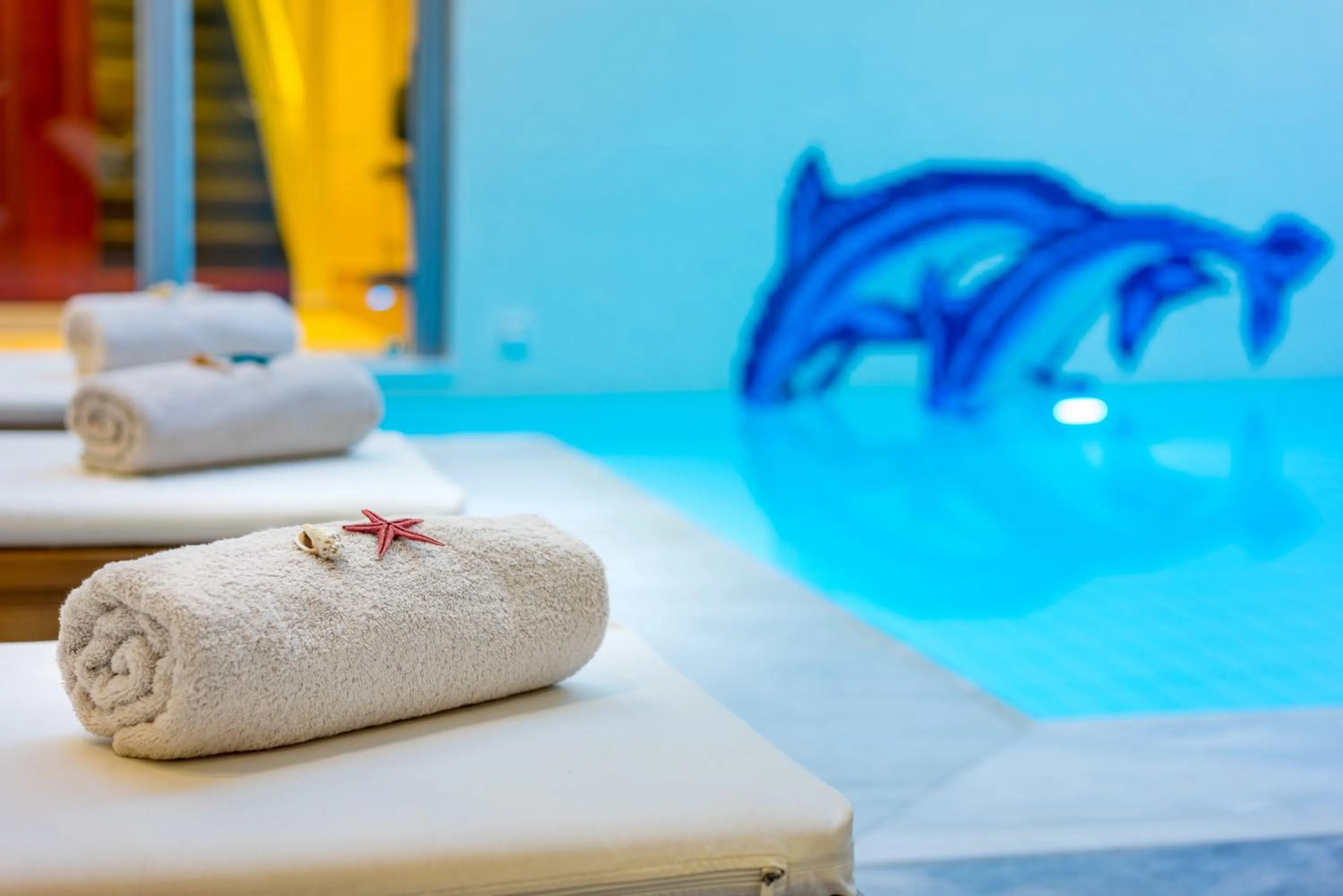 Swimming pool in Kyma Suites Beach Hotel