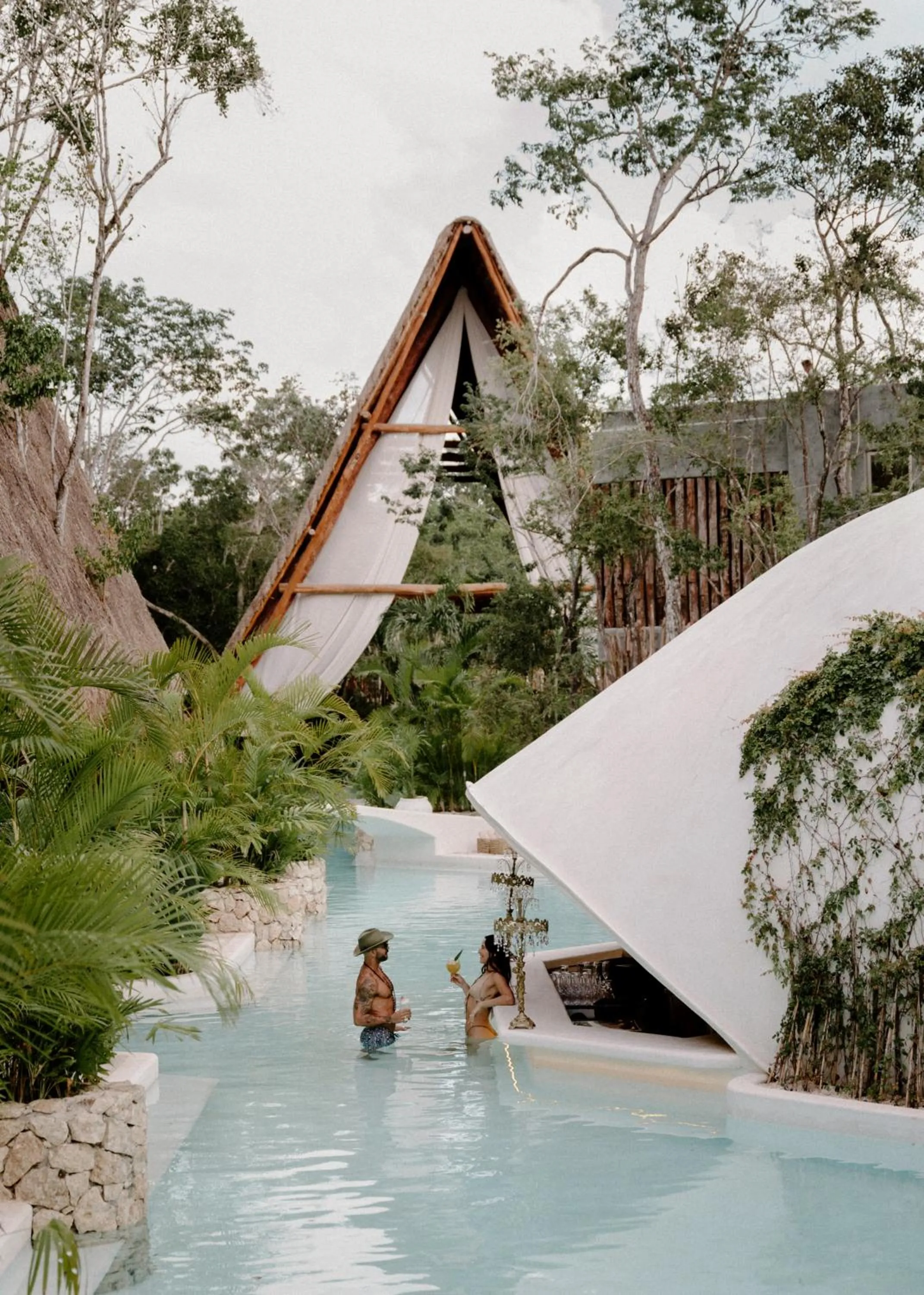 Pool view in Hotel Milam
