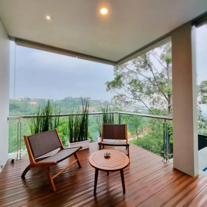 Villa Daun at Dago Village