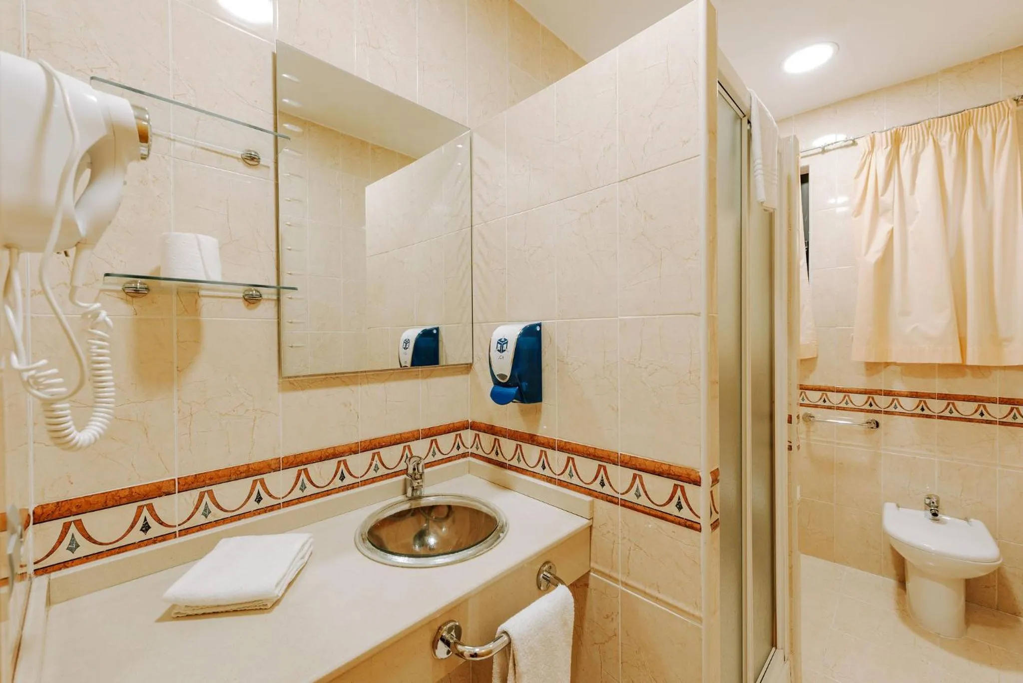Bathroom in JCH Congreso Apartamentos