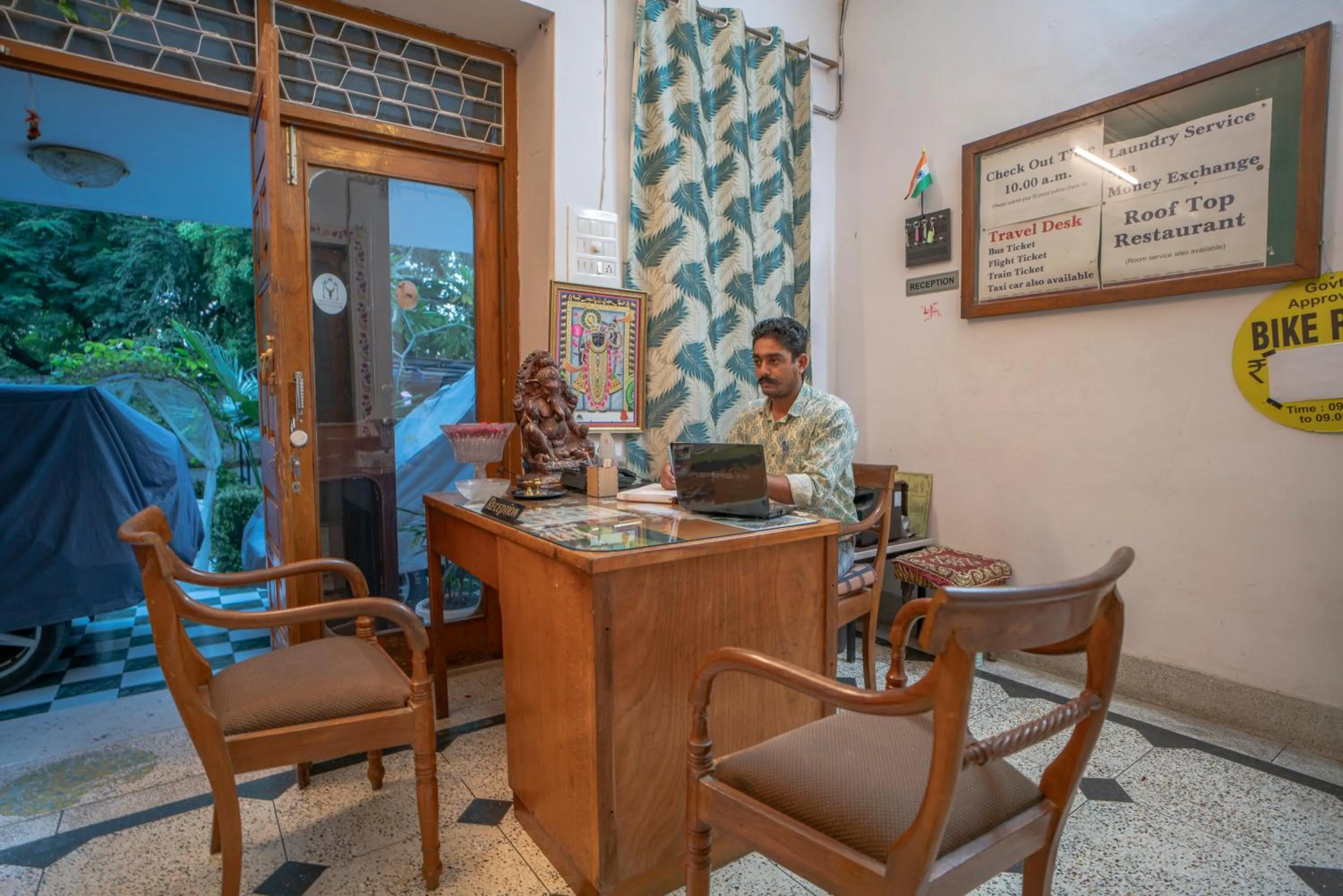 Lobby or reception in Hotel Ambavgarh Palace