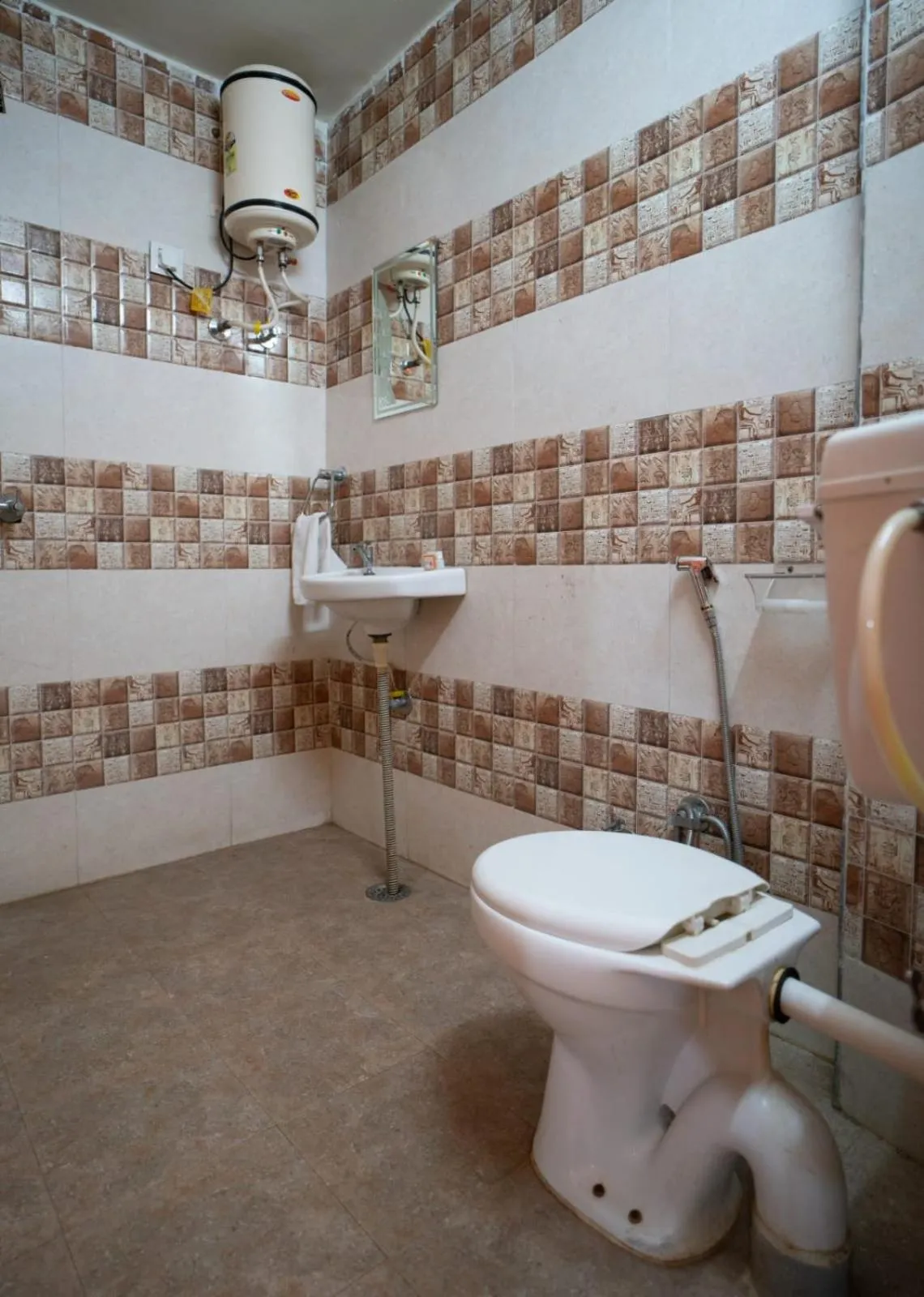 Toilet in Hotel Ambavgarh Palace