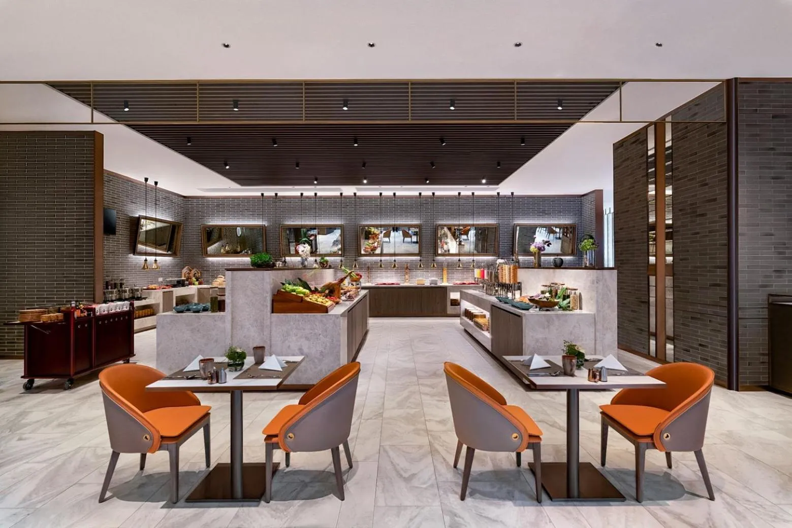 Restaurant/places to eat in Metropolitan Residence