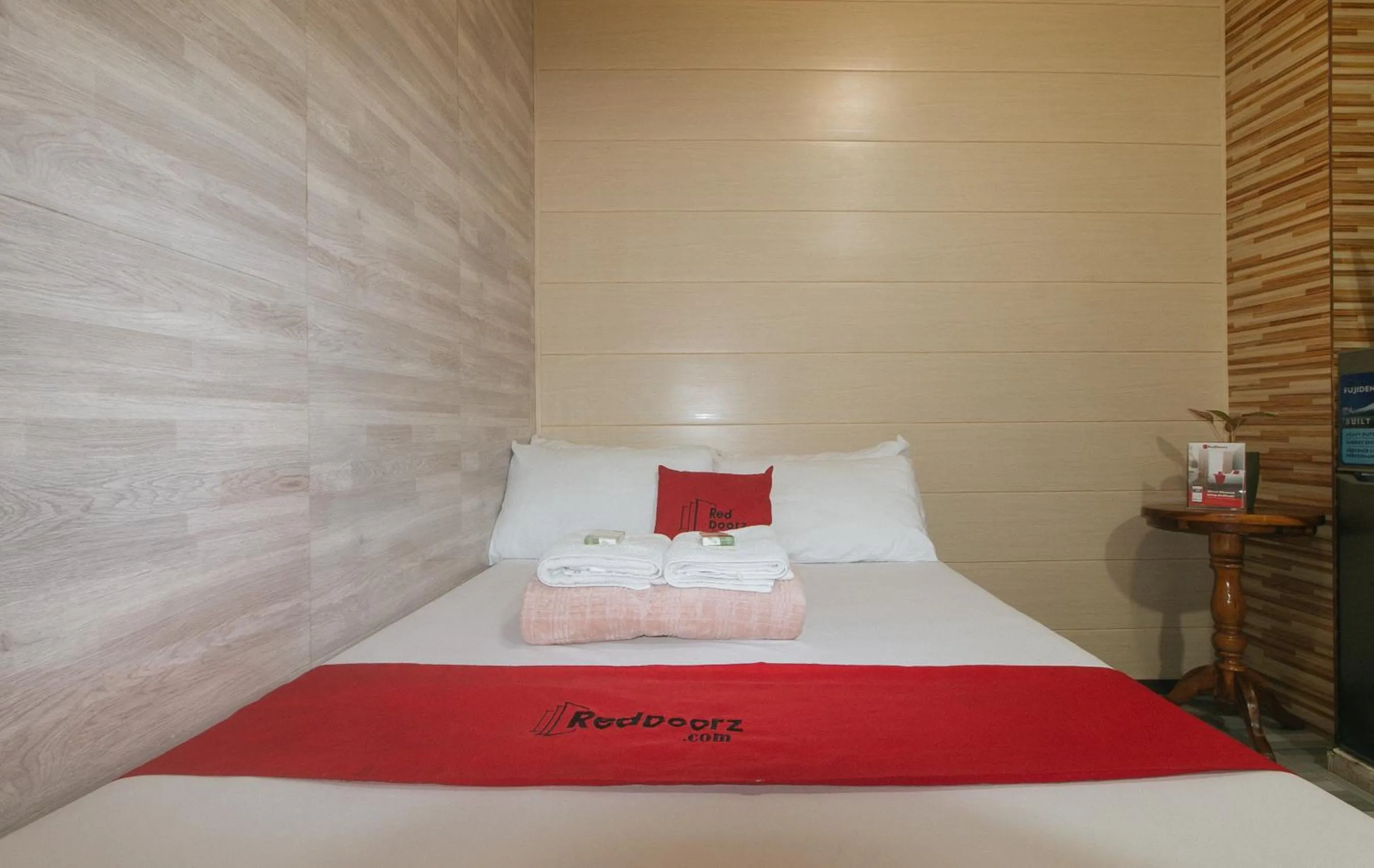 Bed in RedDoorz Hostel @ Faes Transient House