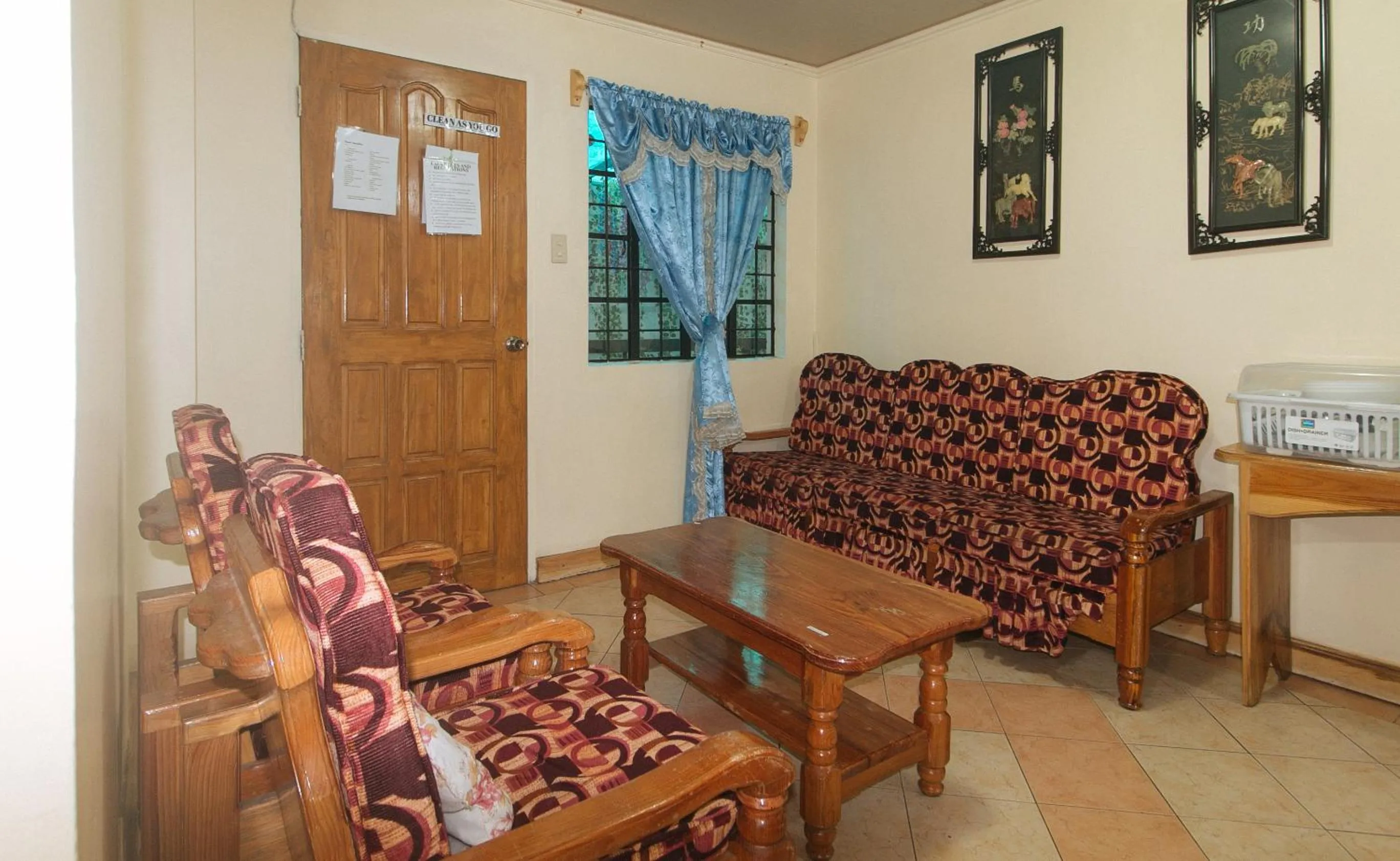 Area and facilities in RedDoorz Hostel @ Faes Transient House