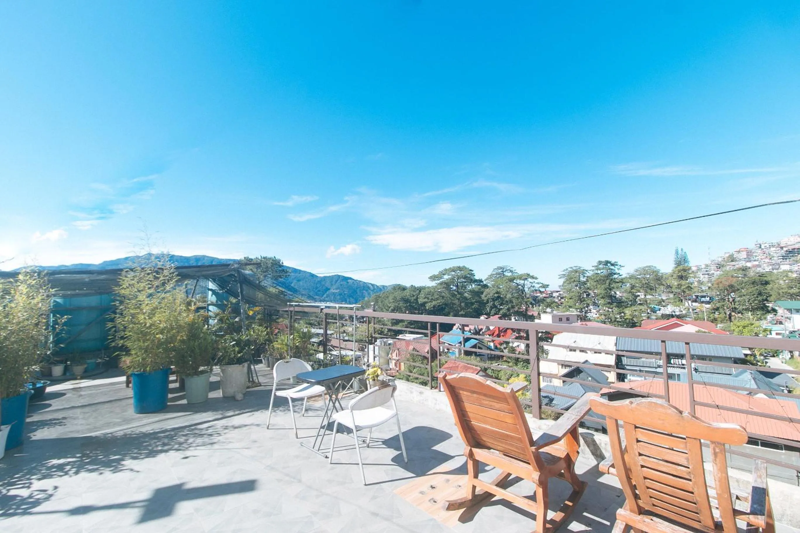 Day in RedDoorz Hostel @ Faes Transient House