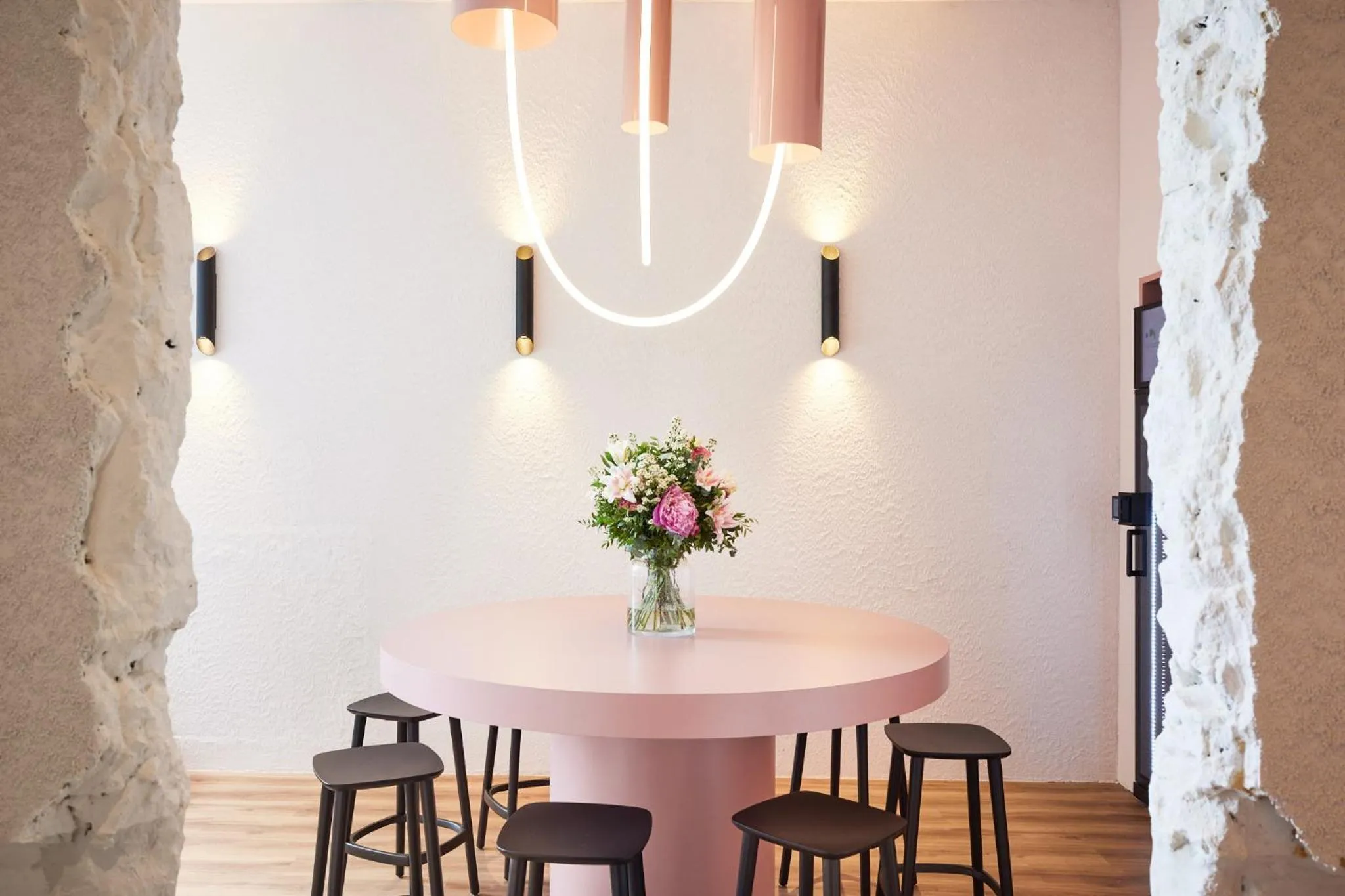 Lobby or reception in Rosa Hotel