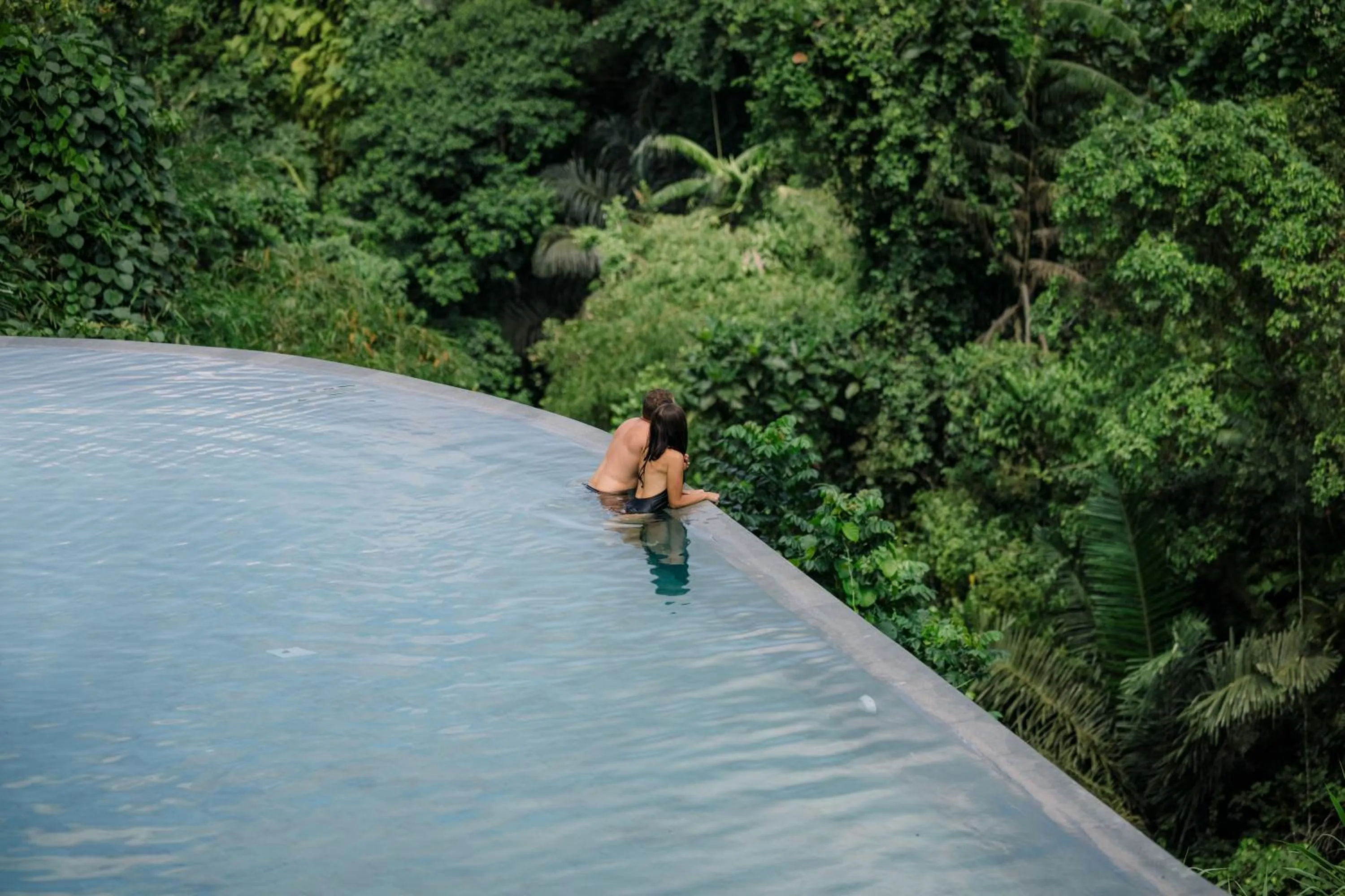 Swimming pool in Horison Ume Suites & Villas