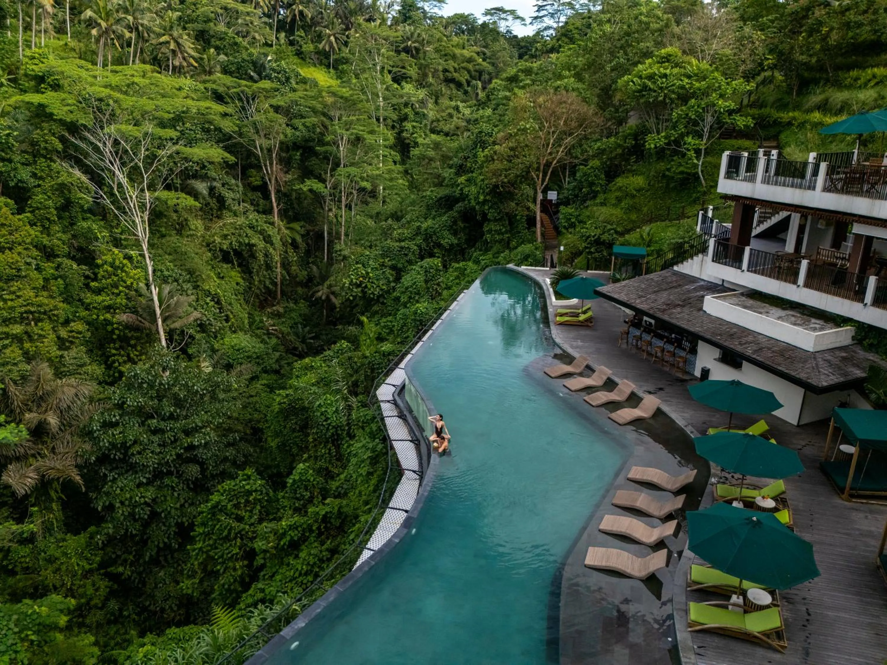 Swimming pool in Metland Venya Ubud