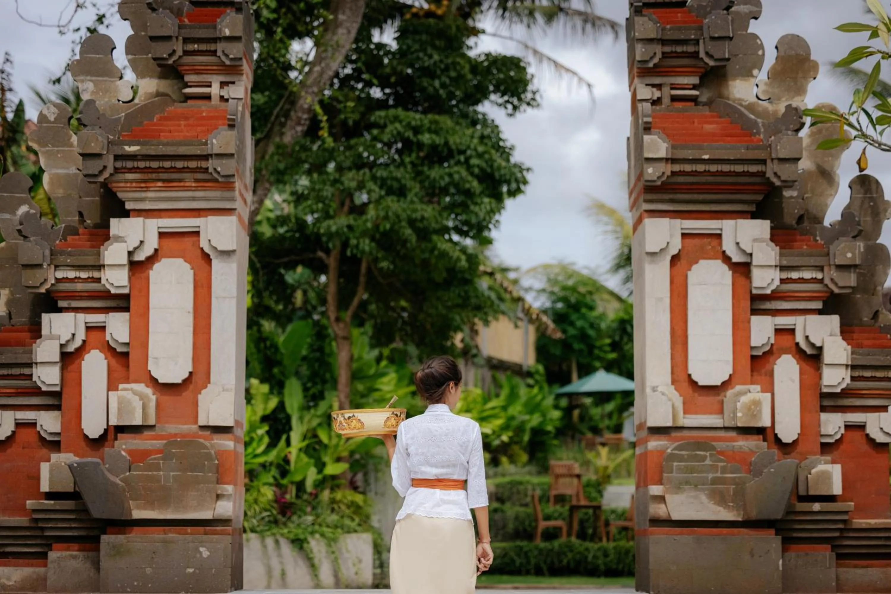 People in Horison Ume Suites & Villas