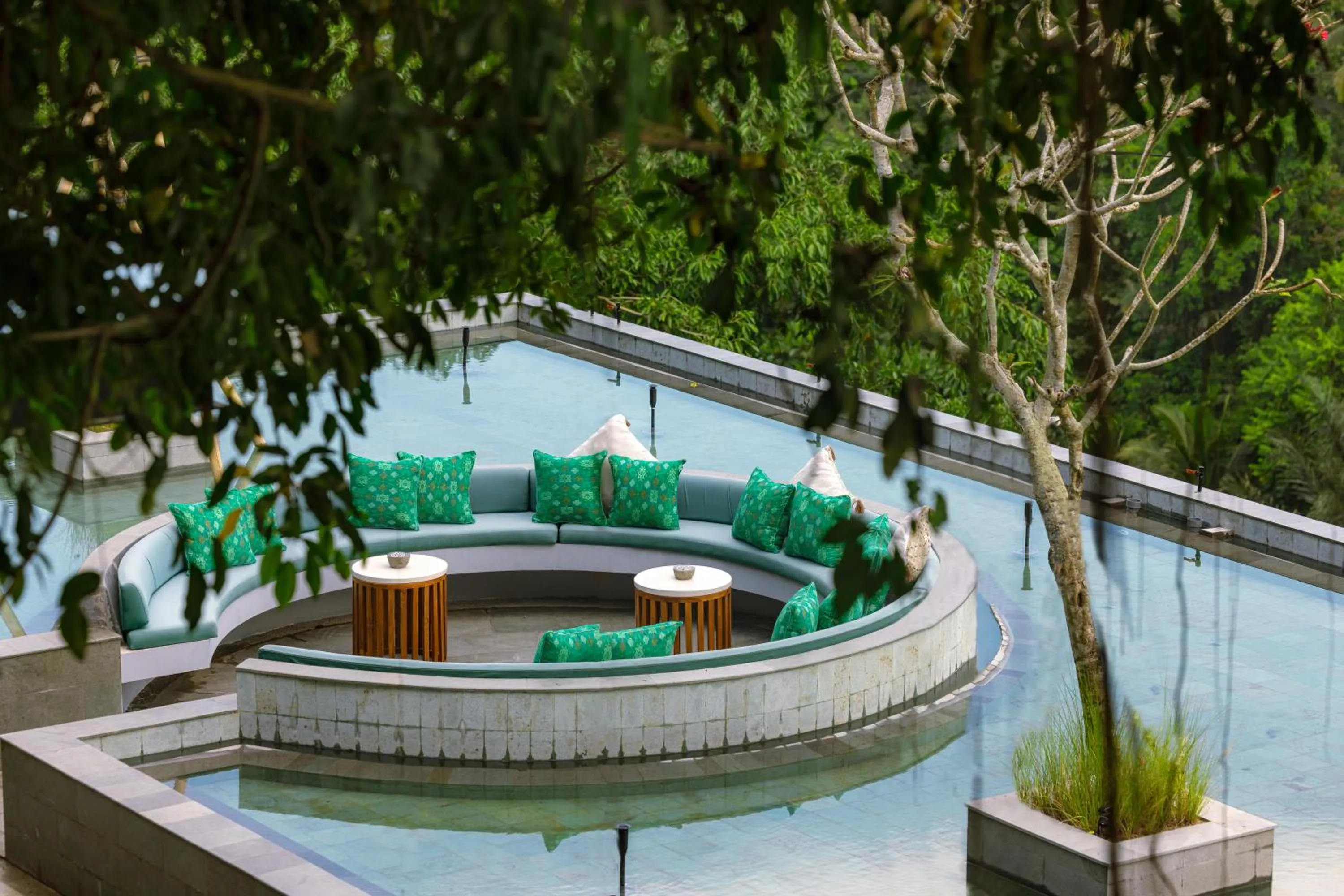 Property building in Horison Ume Suites & Villas