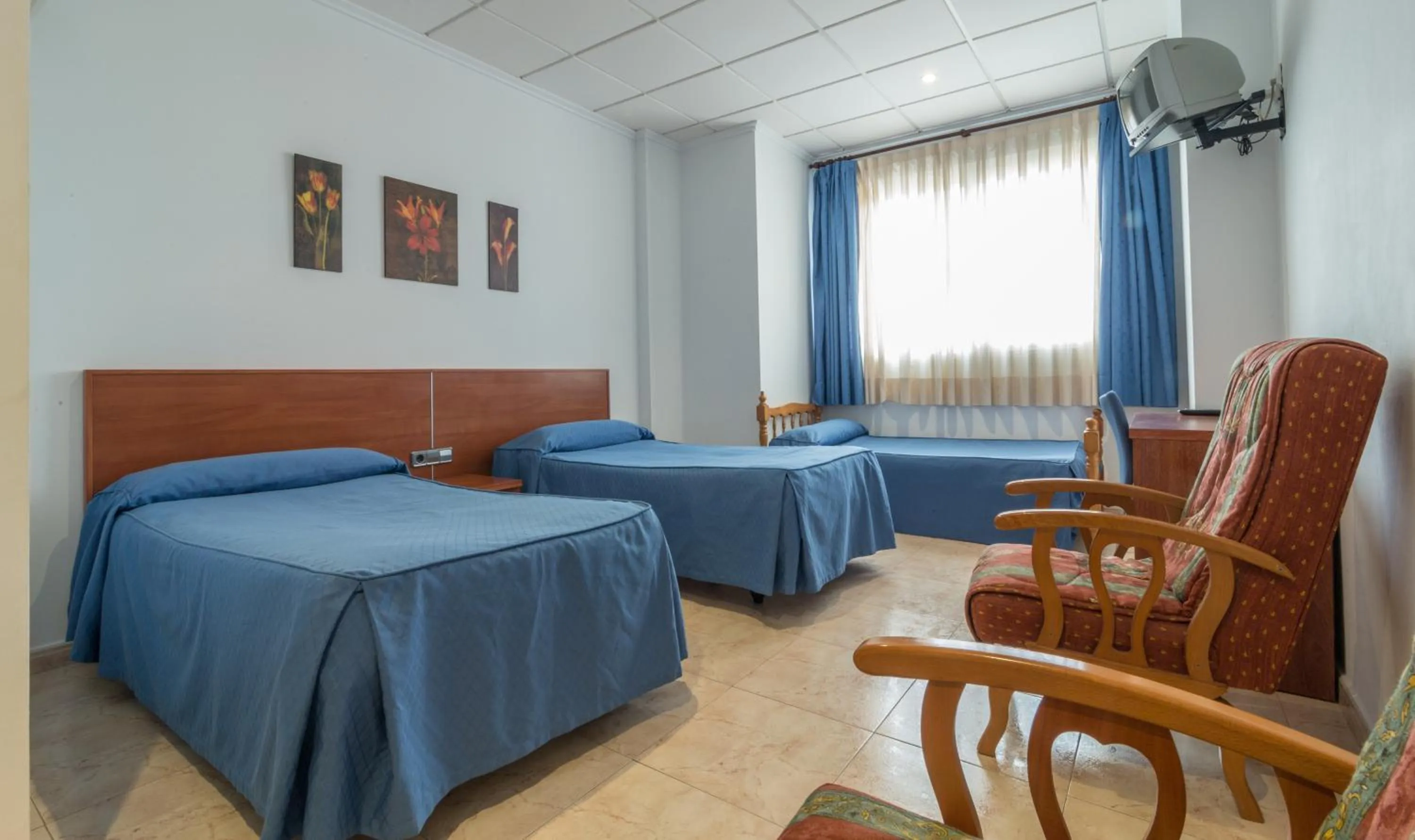 Photo of the whole room, Bed in Hotel Reig