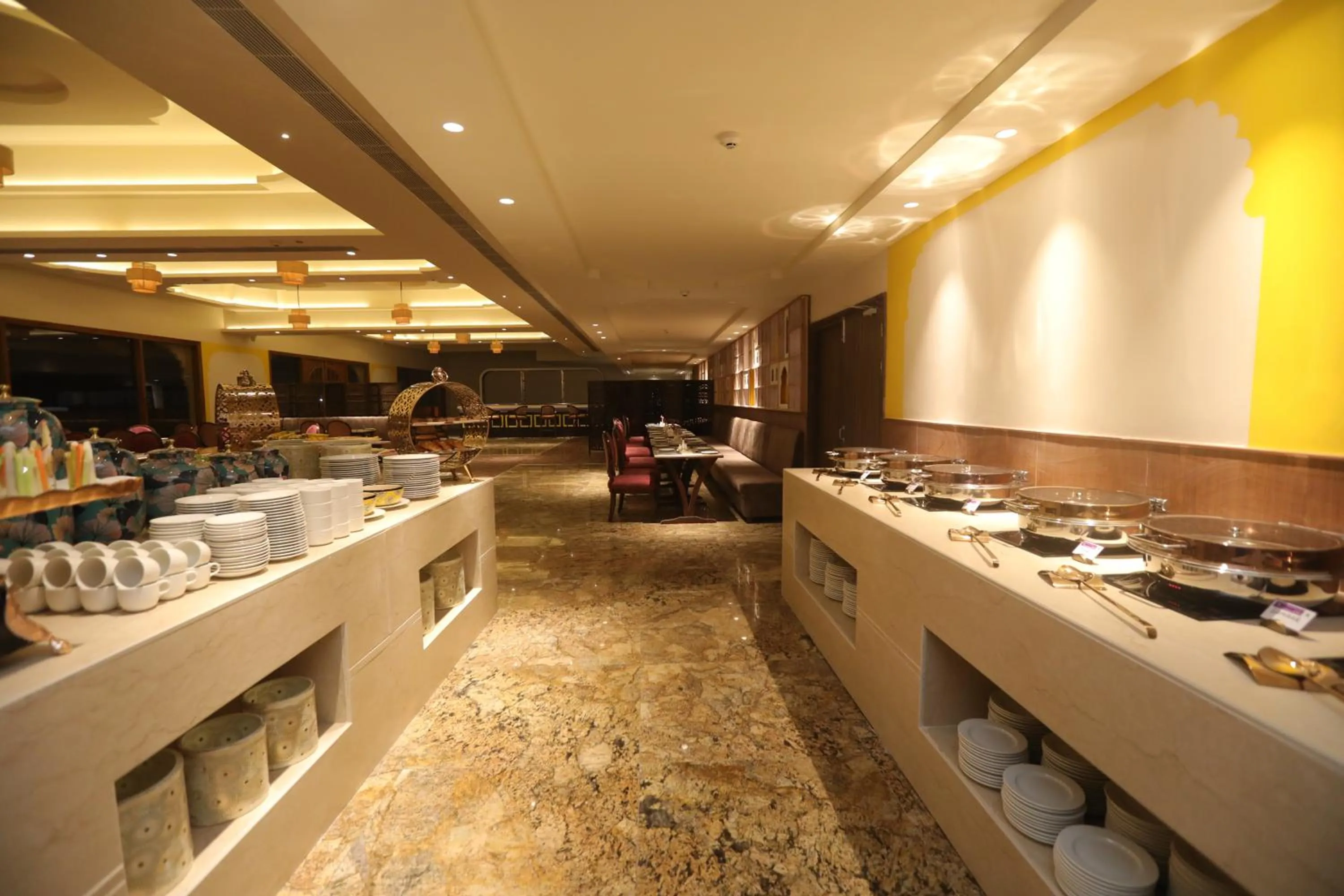 Restaurant/places to eat in Regenta City Vilas Palace Ambala