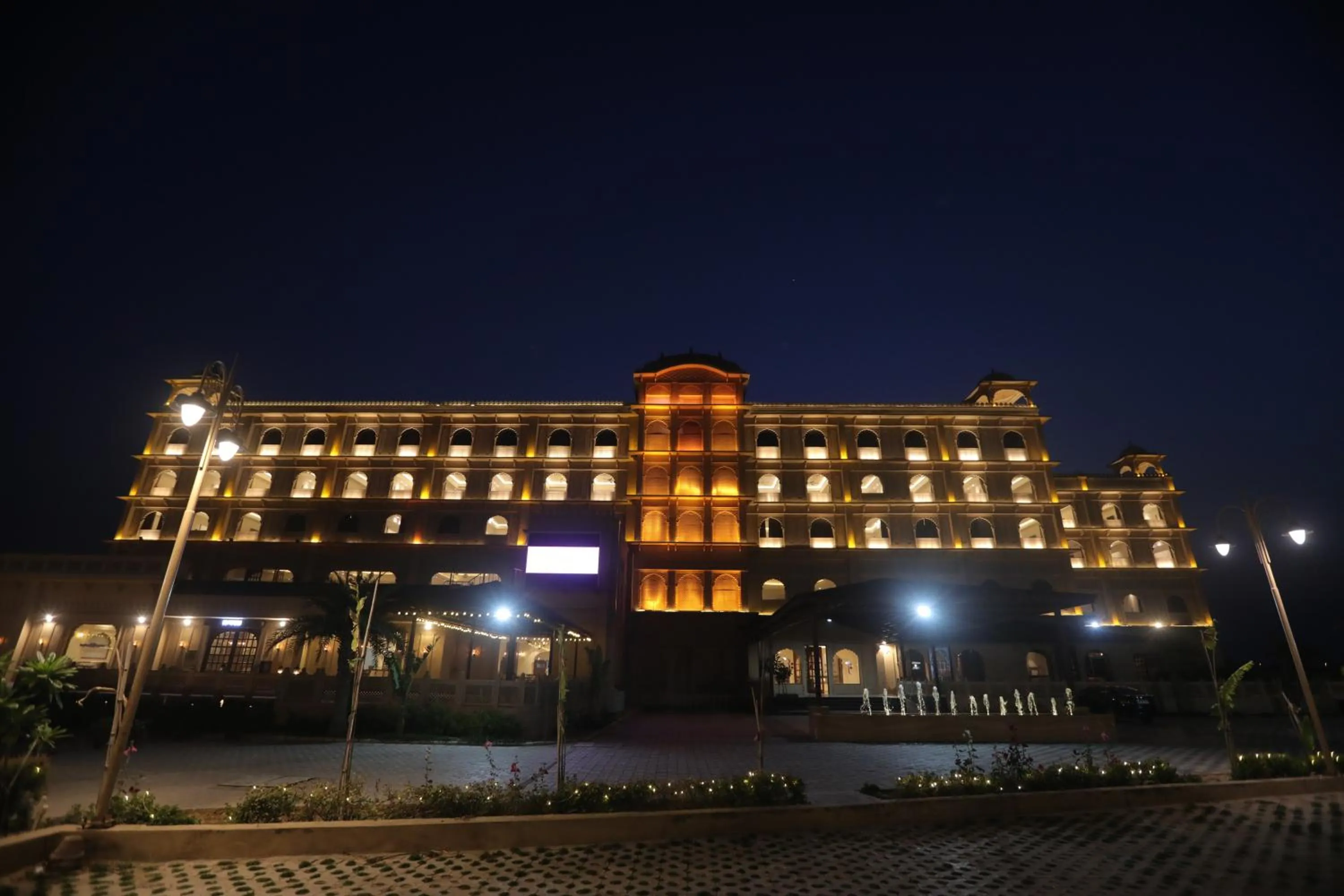 Facade/entrance in Regenta City Vilas Palace Ambala