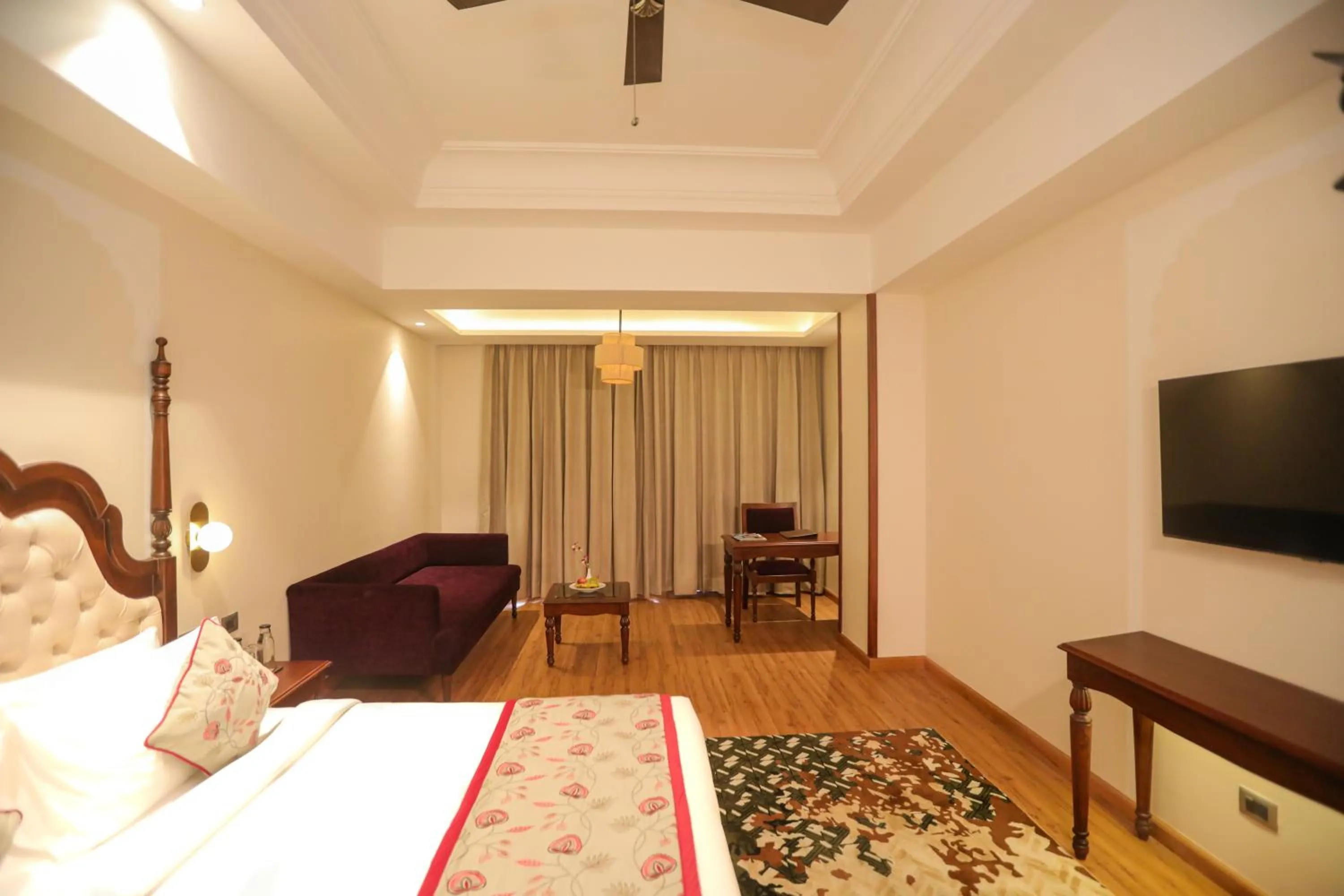 Bed in Regenta City Vilas Palace Ambala