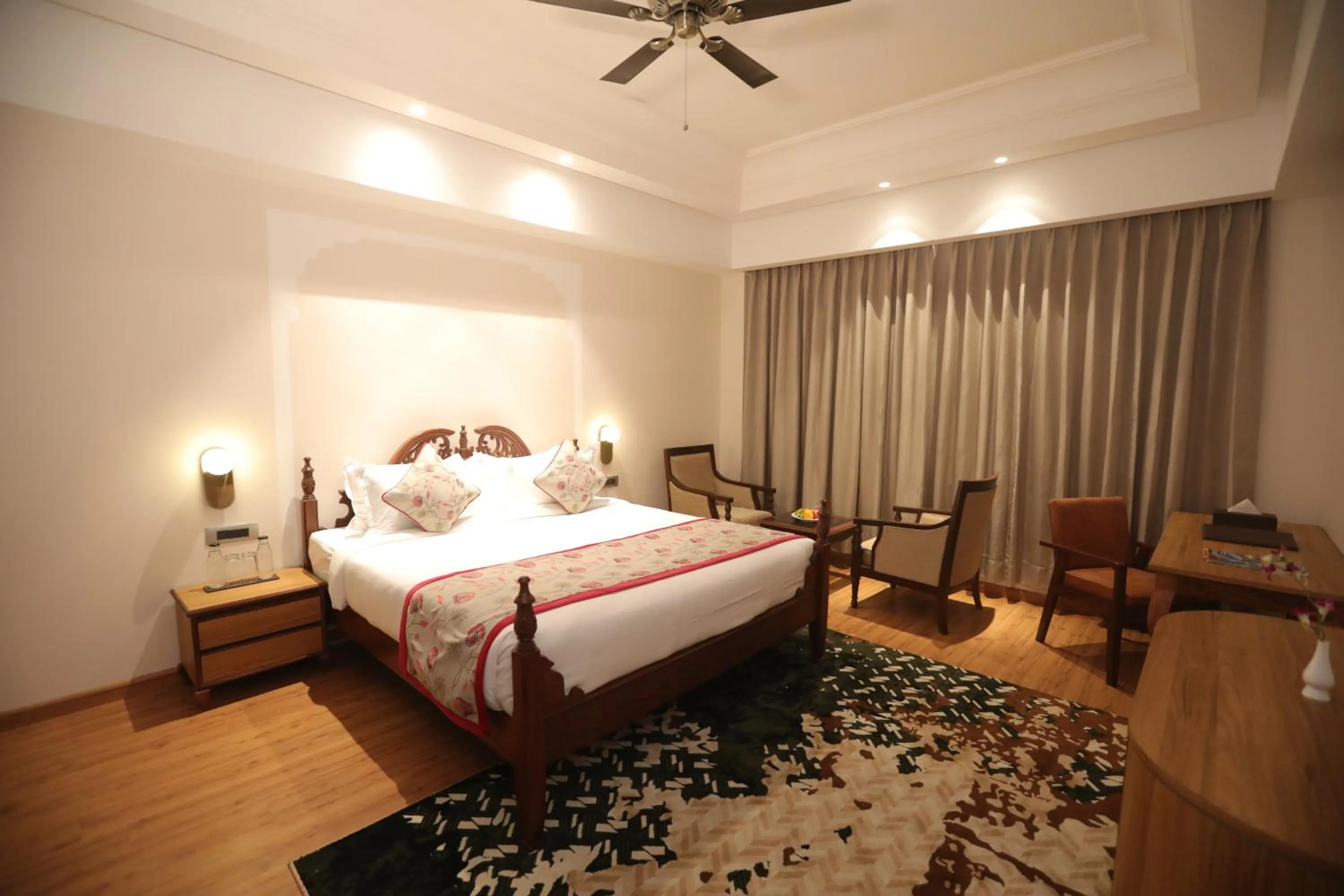 Bed in Regenta City Vilas Palace Ambala