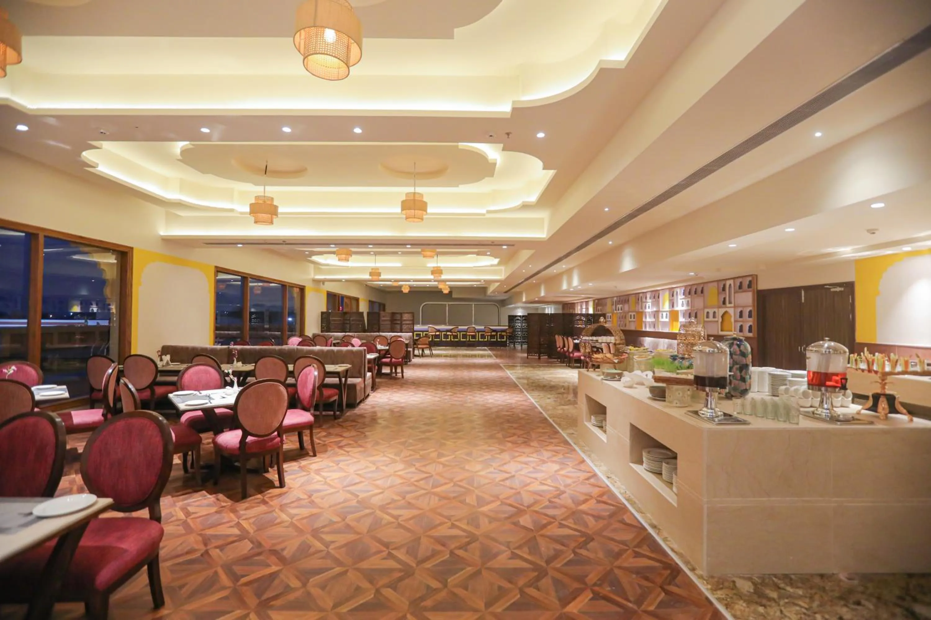Restaurant/places to eat in Regenta City Vilas Palace Ambala