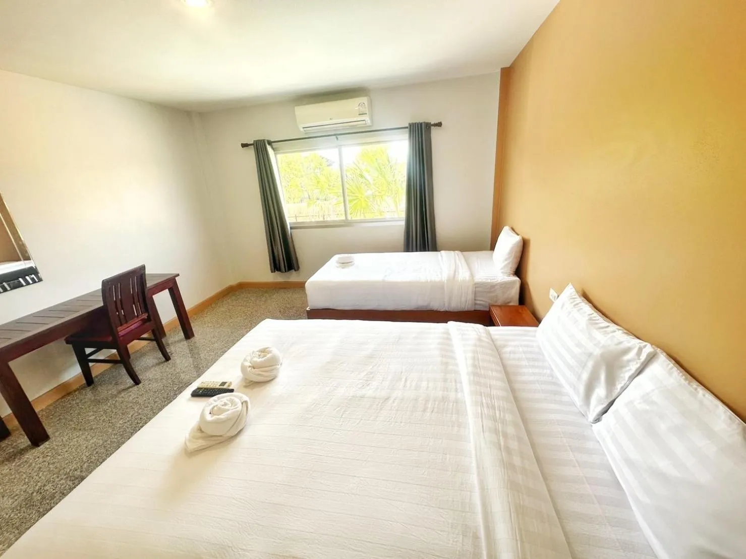 Bed in นคร นอน เล่น(Nakhon Norn Len)