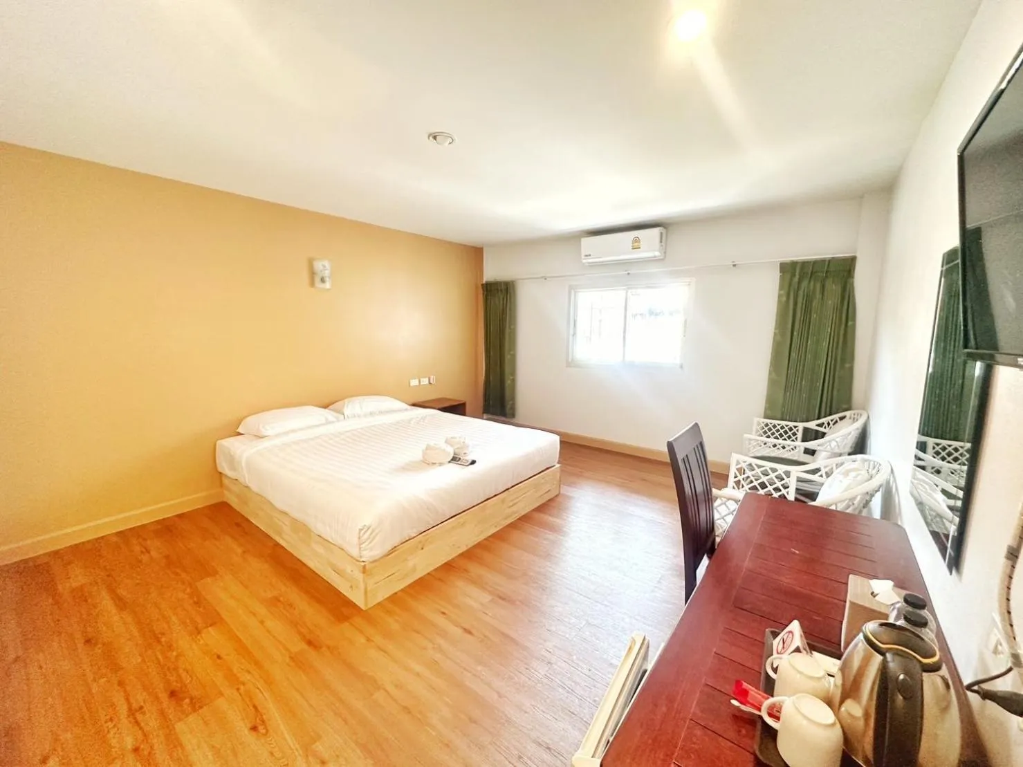 Bed in นคร นอน เล่น(Nakhon Norn Len)