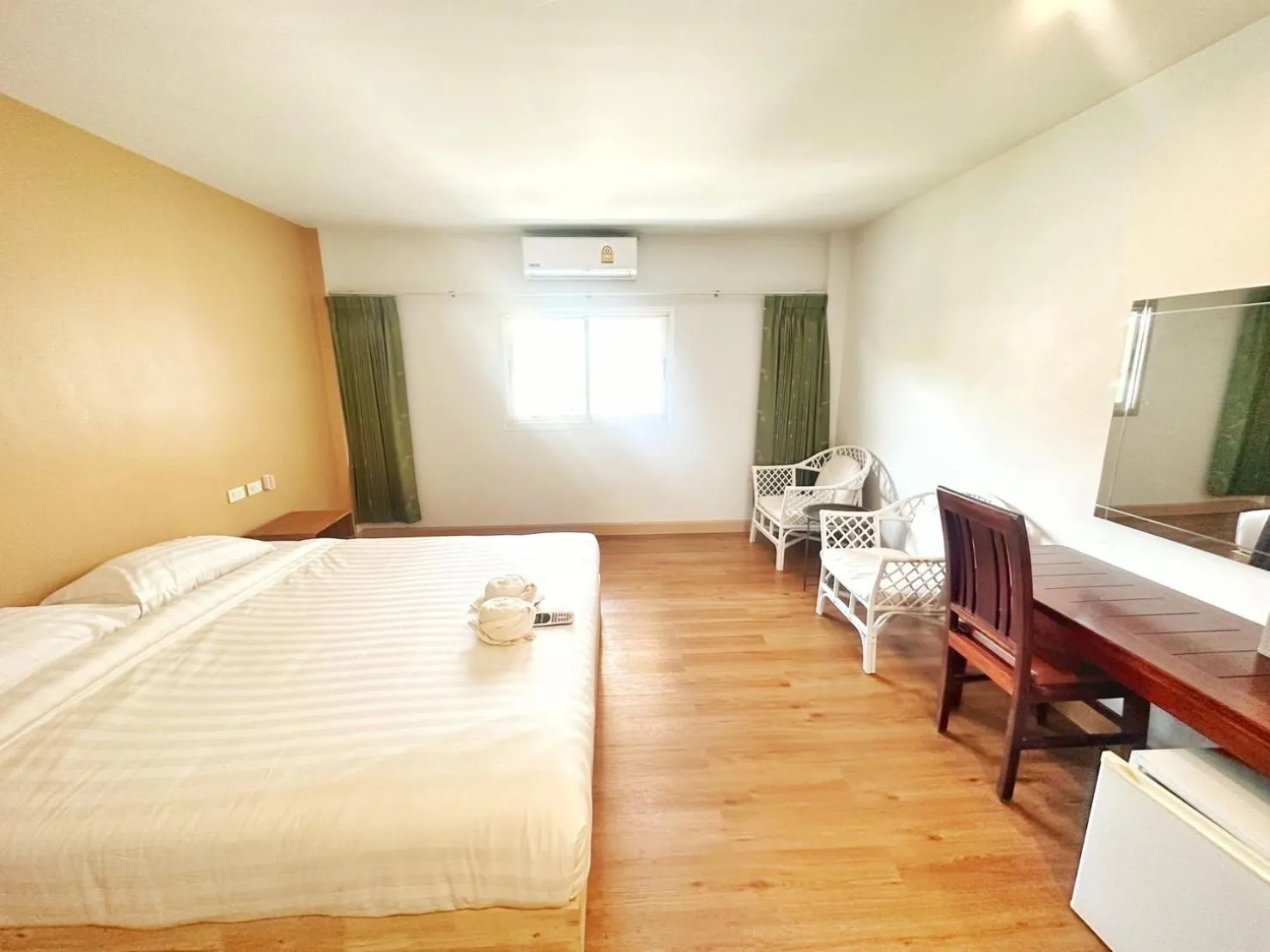 Bedroom, Bed in นคร นอน เล่น(Nakhon Norn Len)