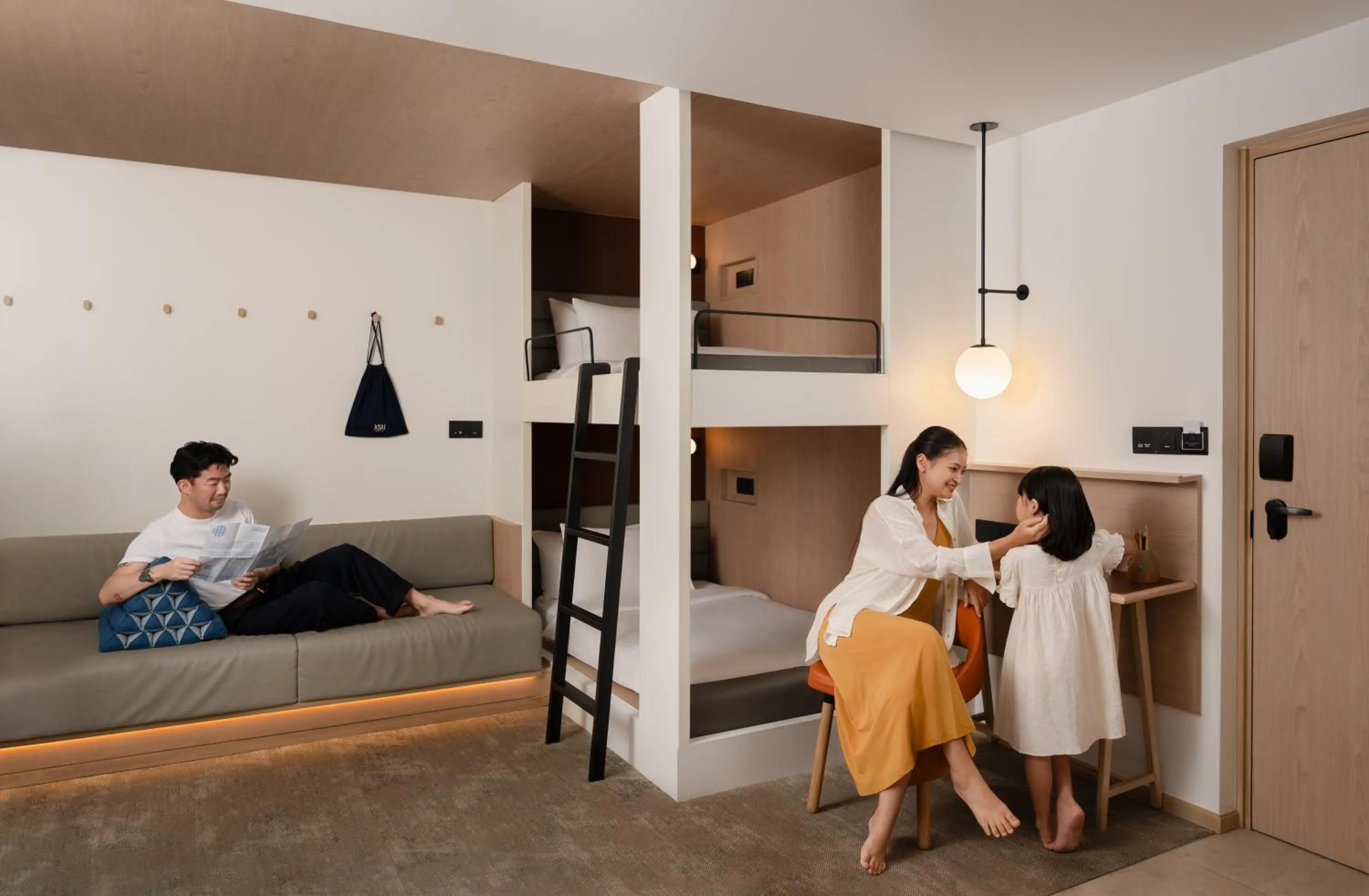 Family, Bed in ASAI Bangkok Sathorn